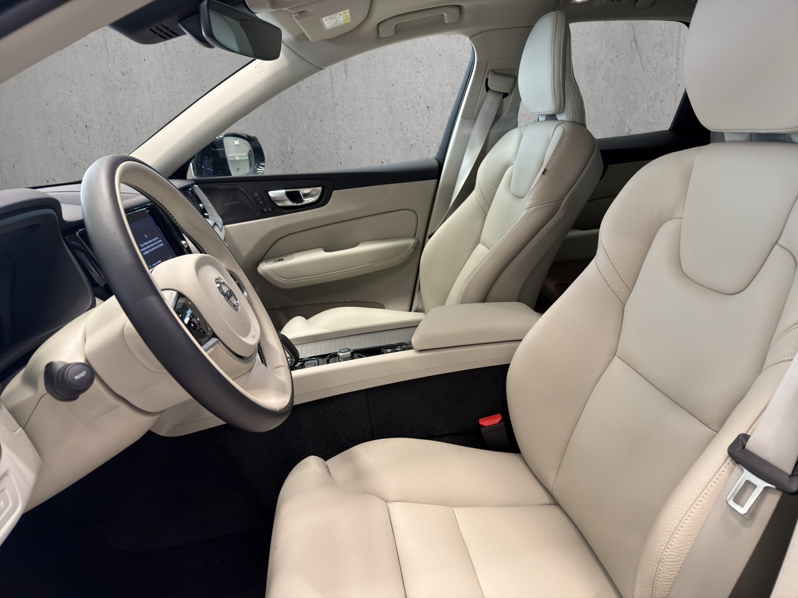 Image VOLVO XC60 XC60 2.0 T6 TE Ultra Dark eAWD