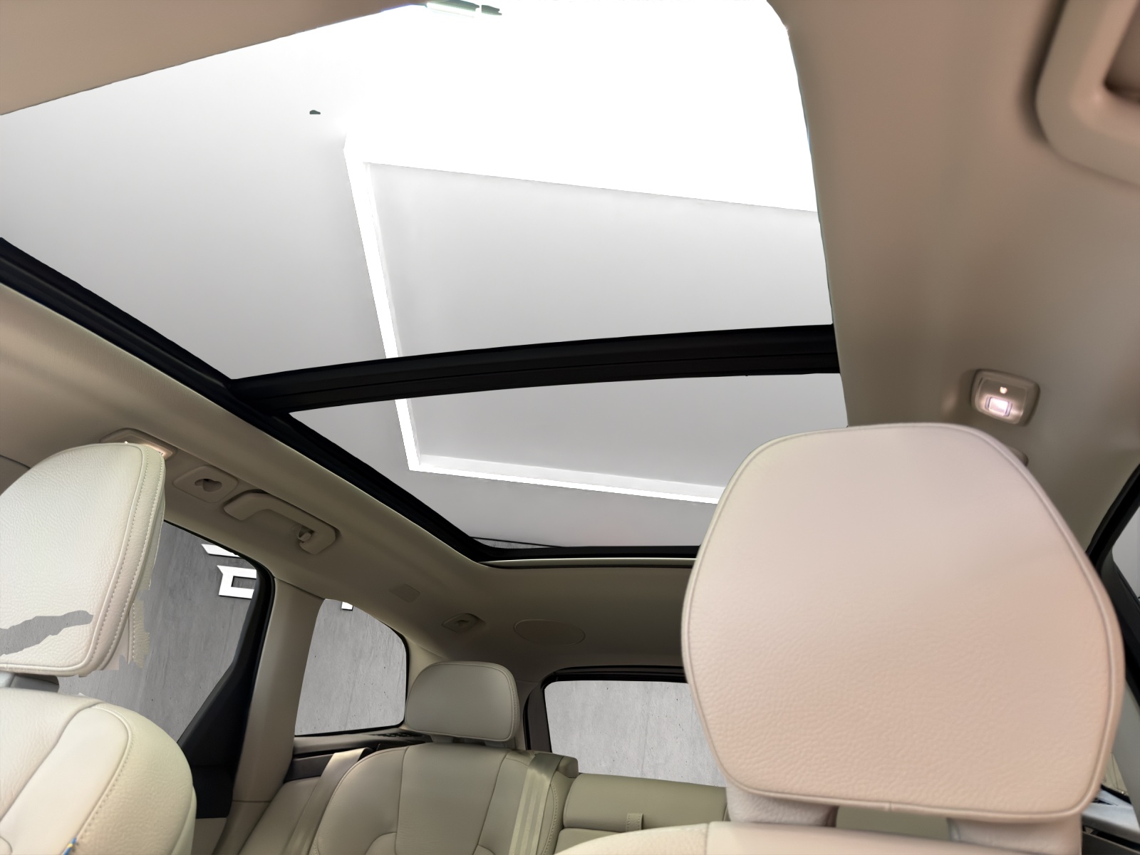 Image VOLVO XC60 XC60 2.0 T6 TE Ultra Dark eAWD