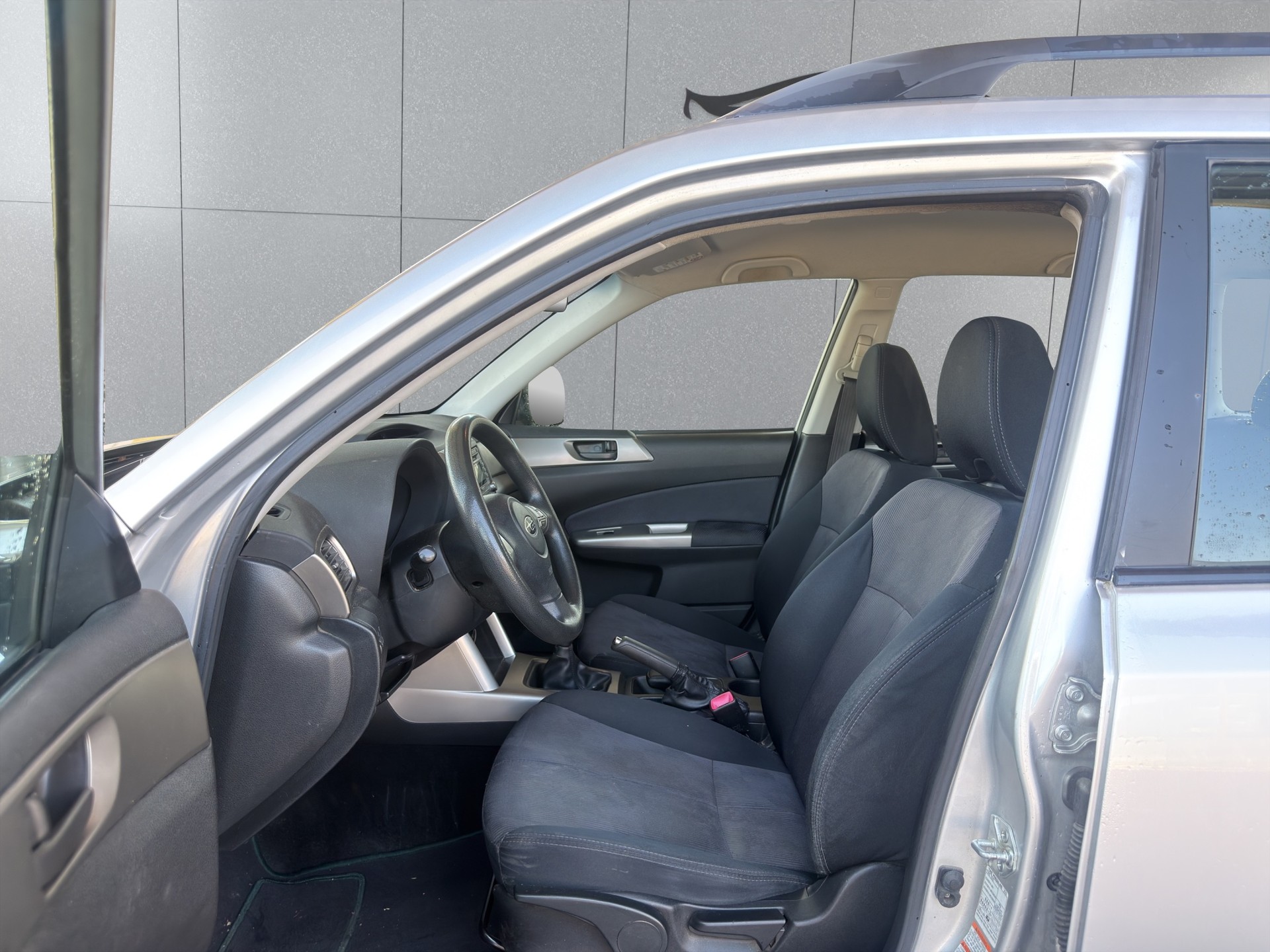 SUBARU Forester 2.0X Advantage-image-8