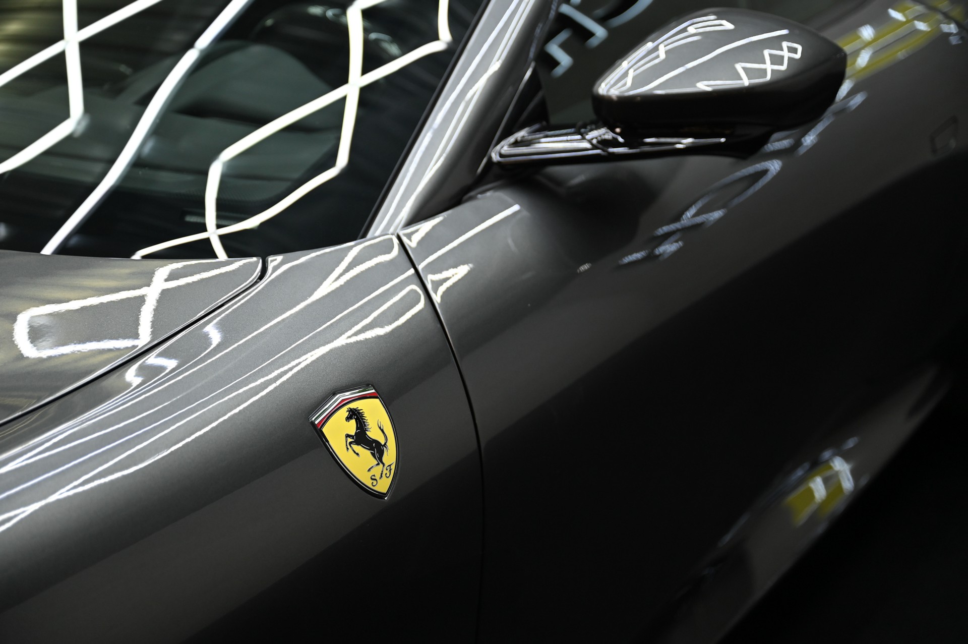 FERRARI Roma Spider 3.9 Turbo-image-19