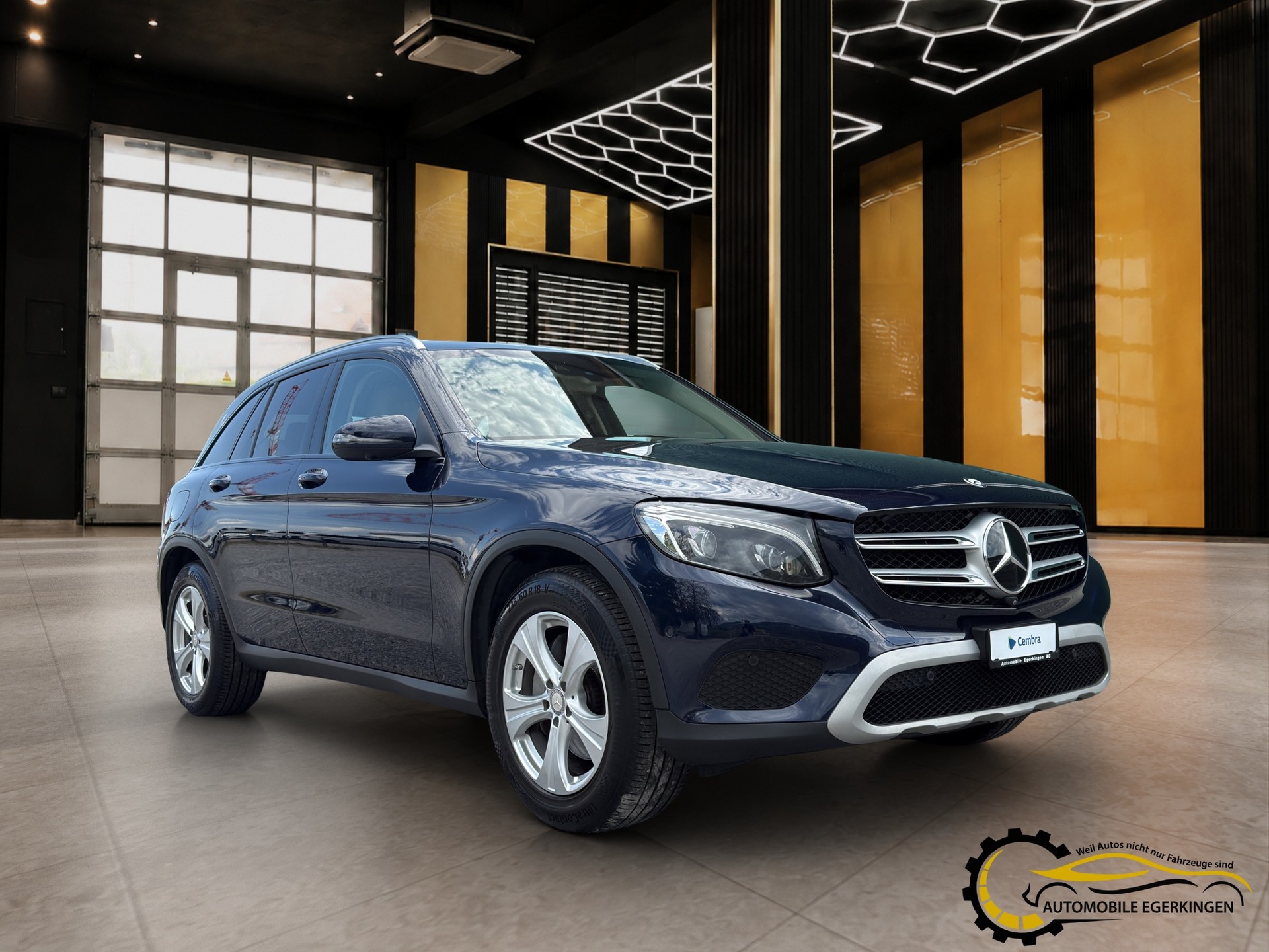 MERCEDES-BENZ GLC 250 4Matic 9G-Tronic-image-2