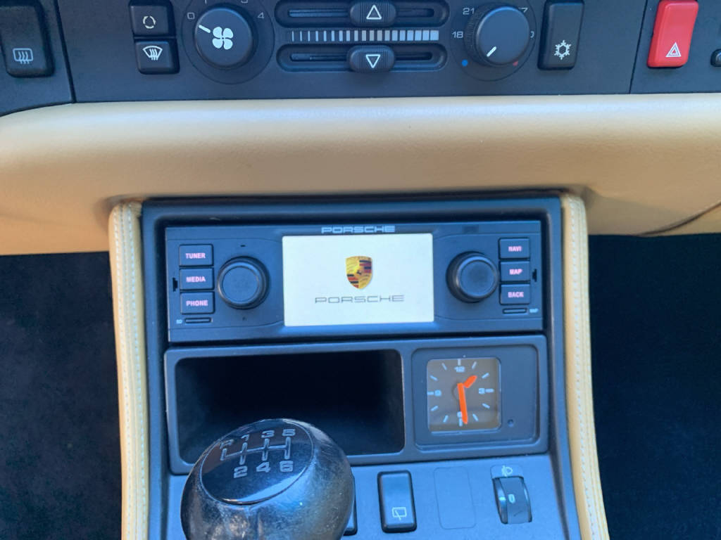 PORSCHE 968-image-7