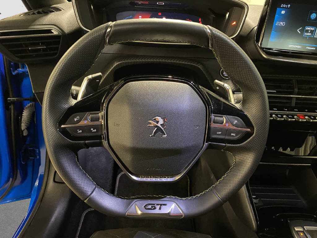 PEUGEOT 208 1.2 PureTech 130 GT-image-7