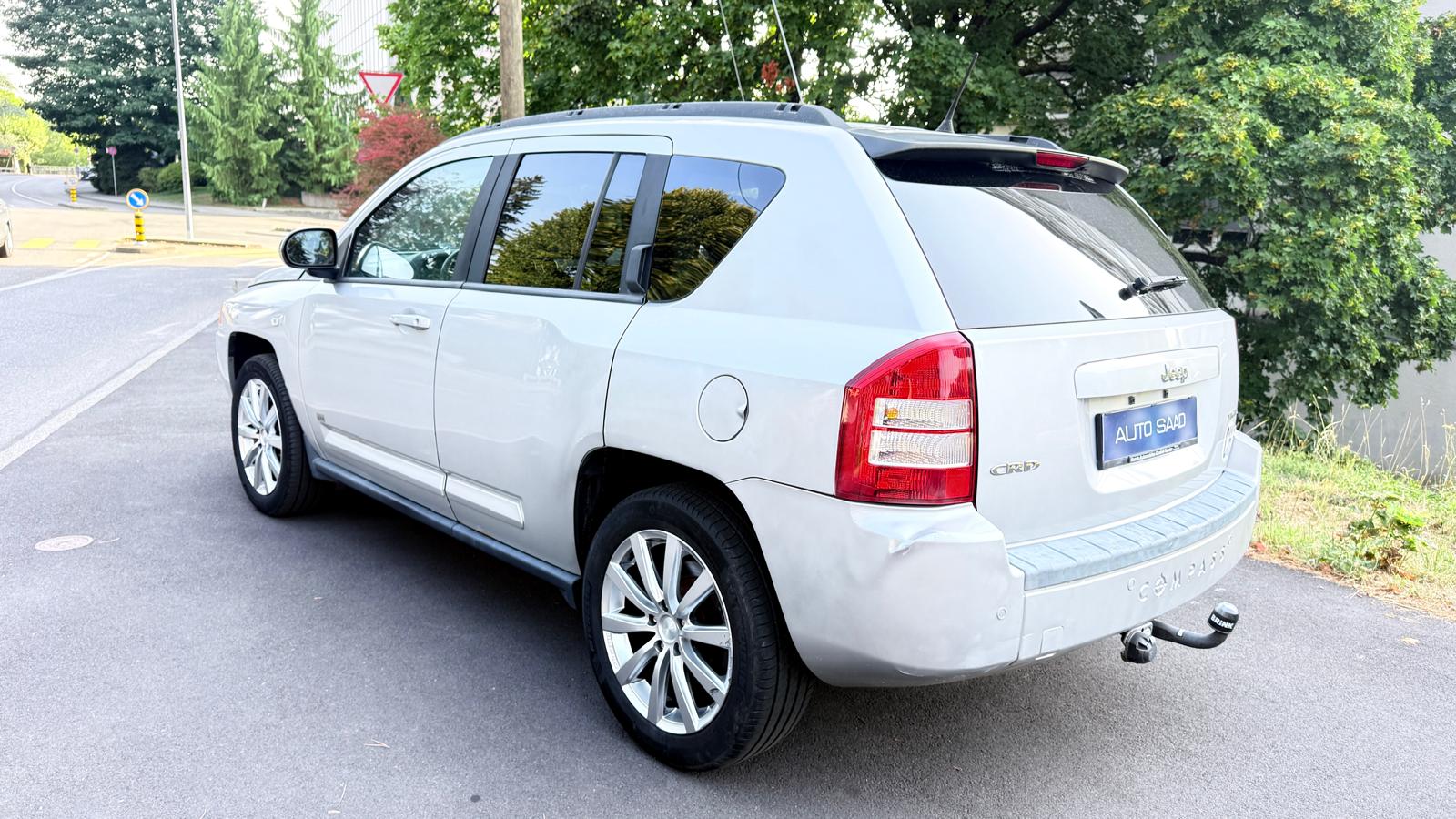 JEEP Compass 2.0 CRD Limited-image-4