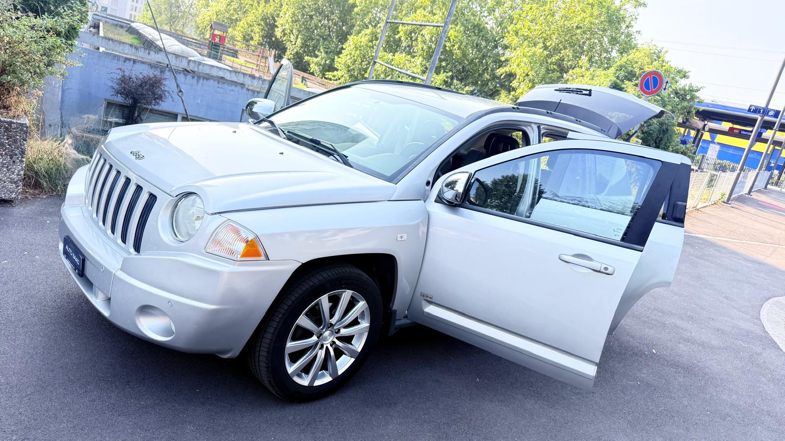 JEEP Compass 2.0 CRD Limited-image-13