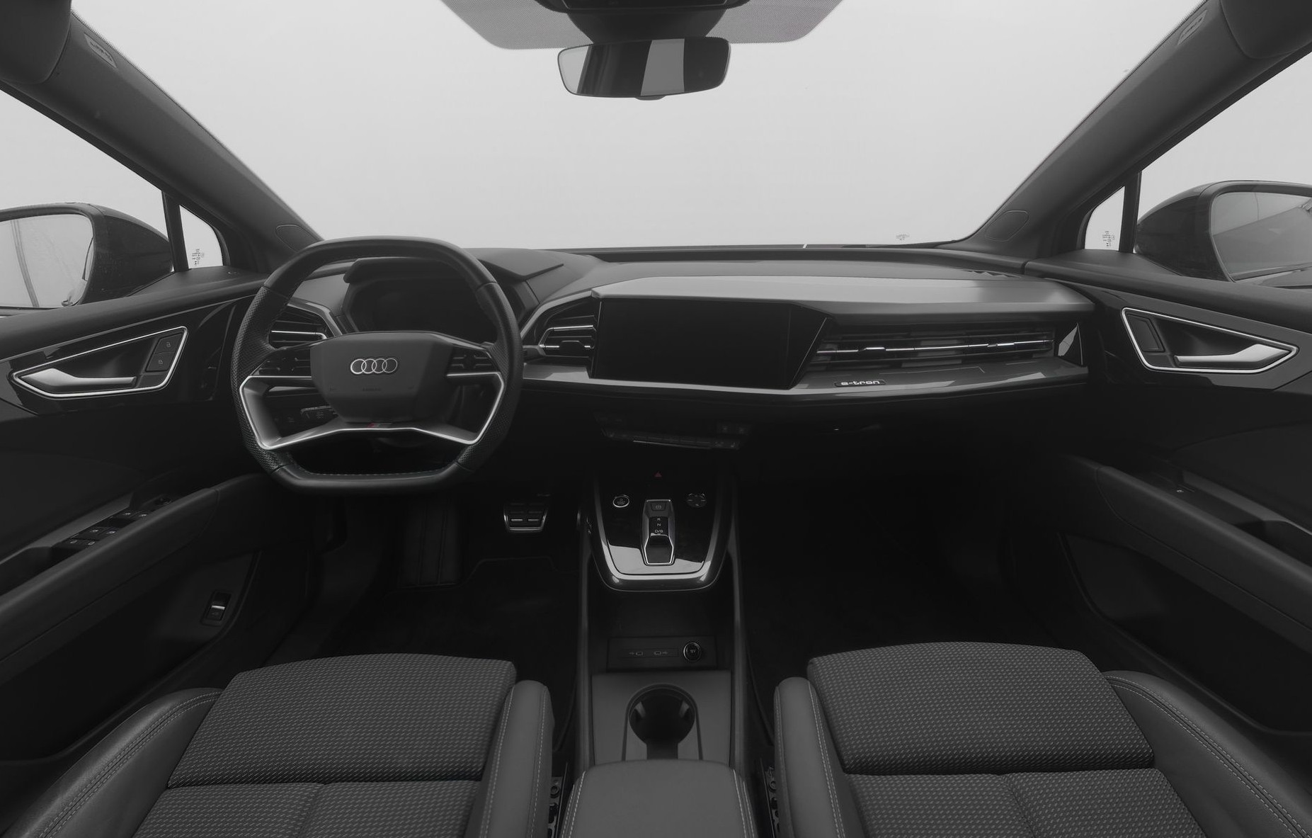 AUDI Q4 e-tron 45 quattro S-Line Modell 2024 mit 4 Jahren Garantie-image-7