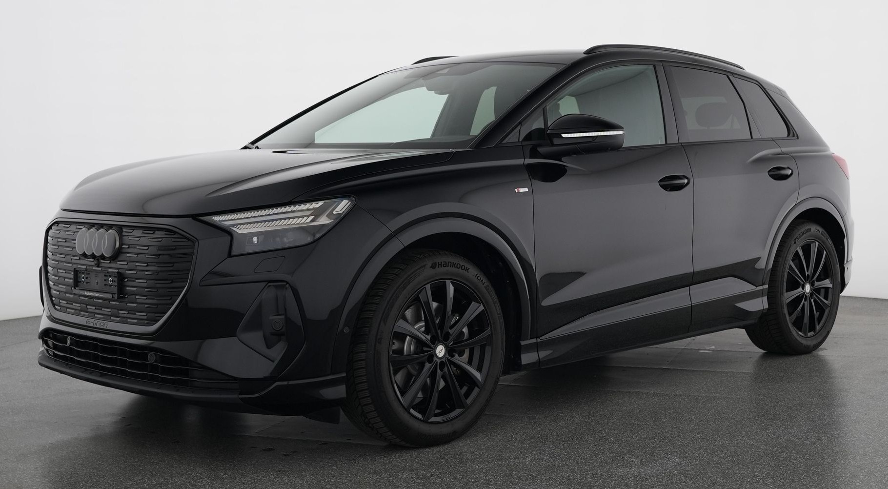 AUDI Q4 e-tron 45 quattro S-Line Modell 2024 mit 4 Jahren Garantie-image-0
