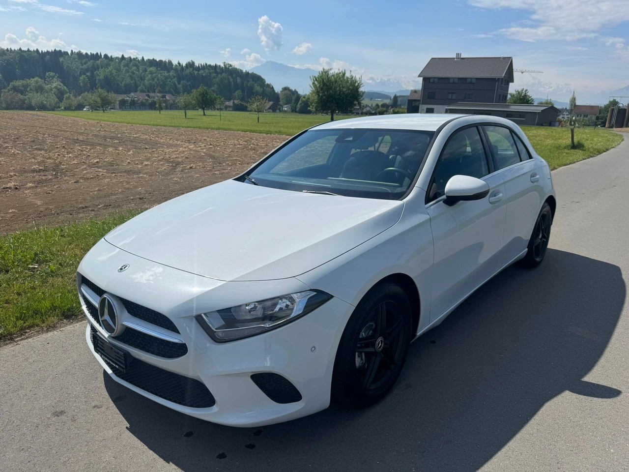 MERCEDES-BENZ A 200 d 8G-DCT-image-0