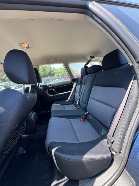 SUBARU Legacy 2.0i AWD Swiss-image-8