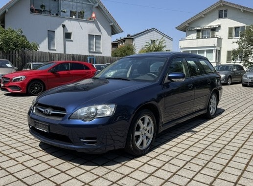 SUBARU Legacy 2.0i AWD Swiss-image-0