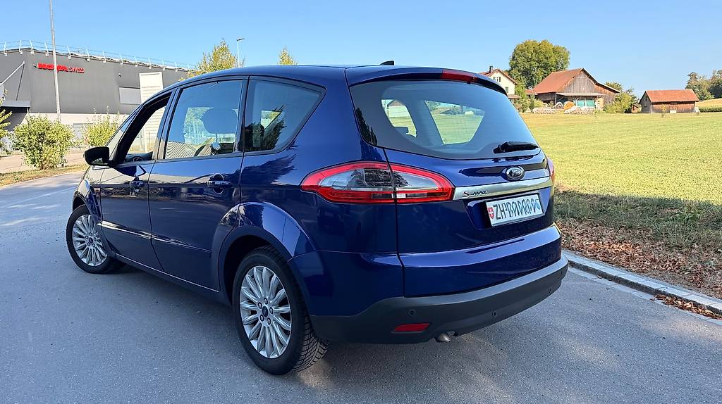FORD S-MAX-image-4