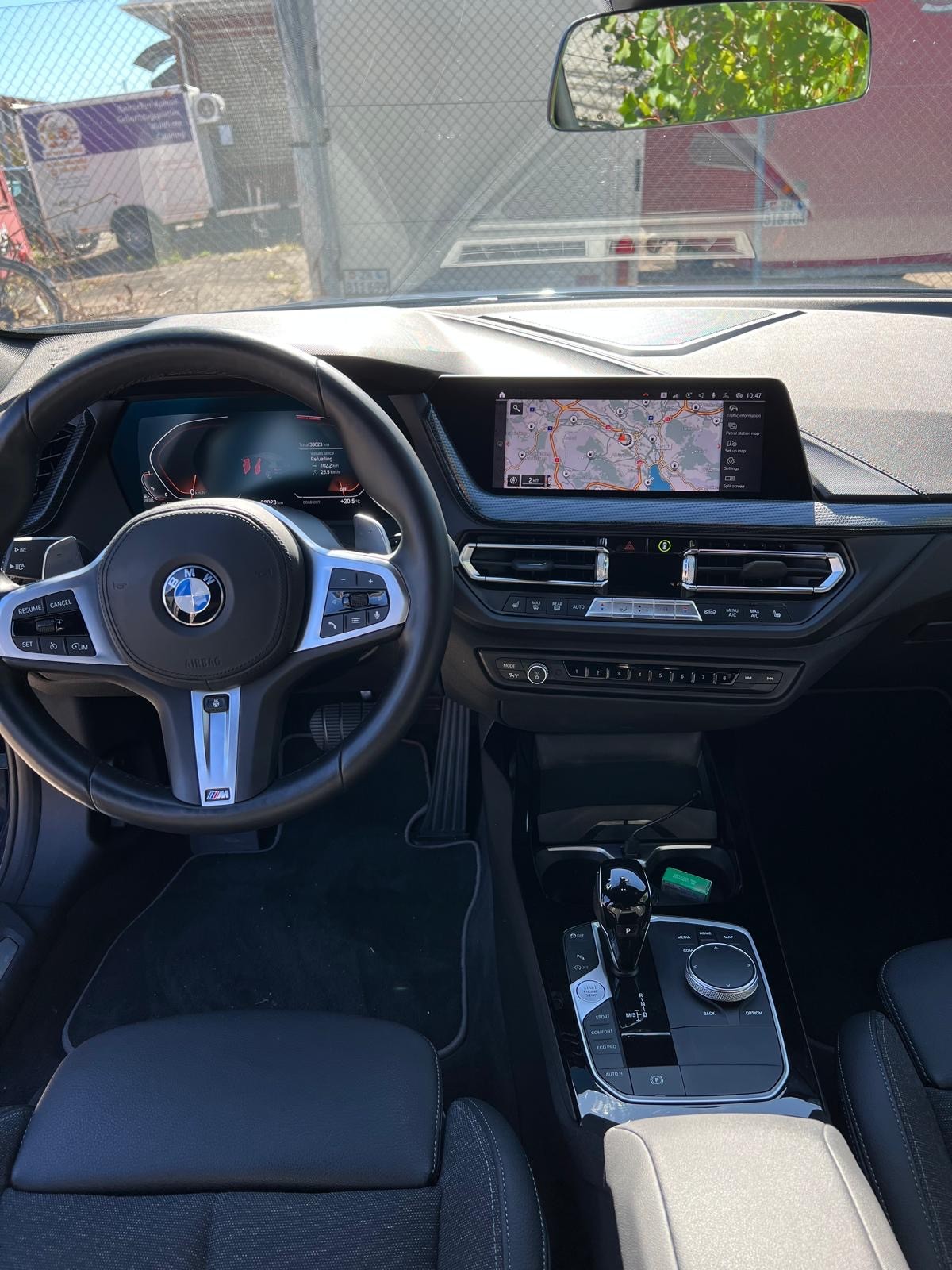 BMW 120d xDrive SAG-image-4