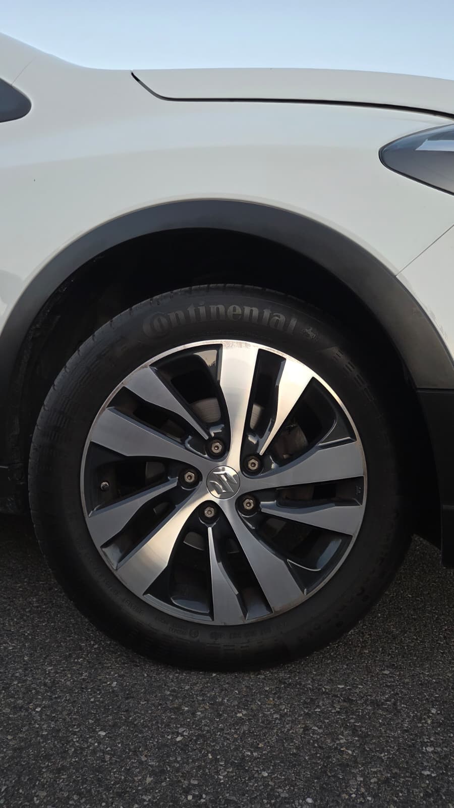 SUZUKI SX4 S-Cross 1.4 16V Piz Sulai 4WD Swiss edition-image-14