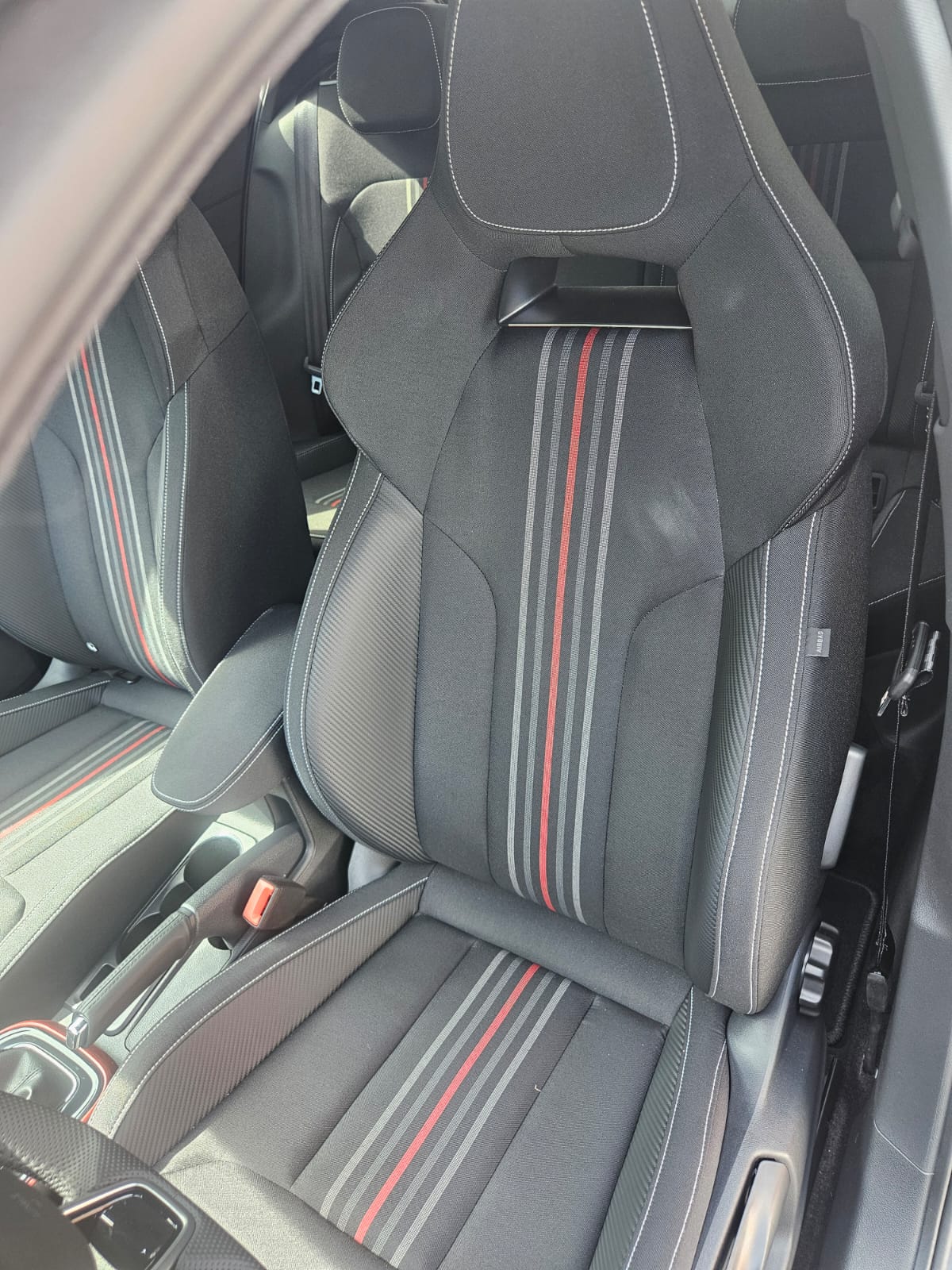 SKODA Fabia 1.0 TSI Monte Carlo DSG-image-9