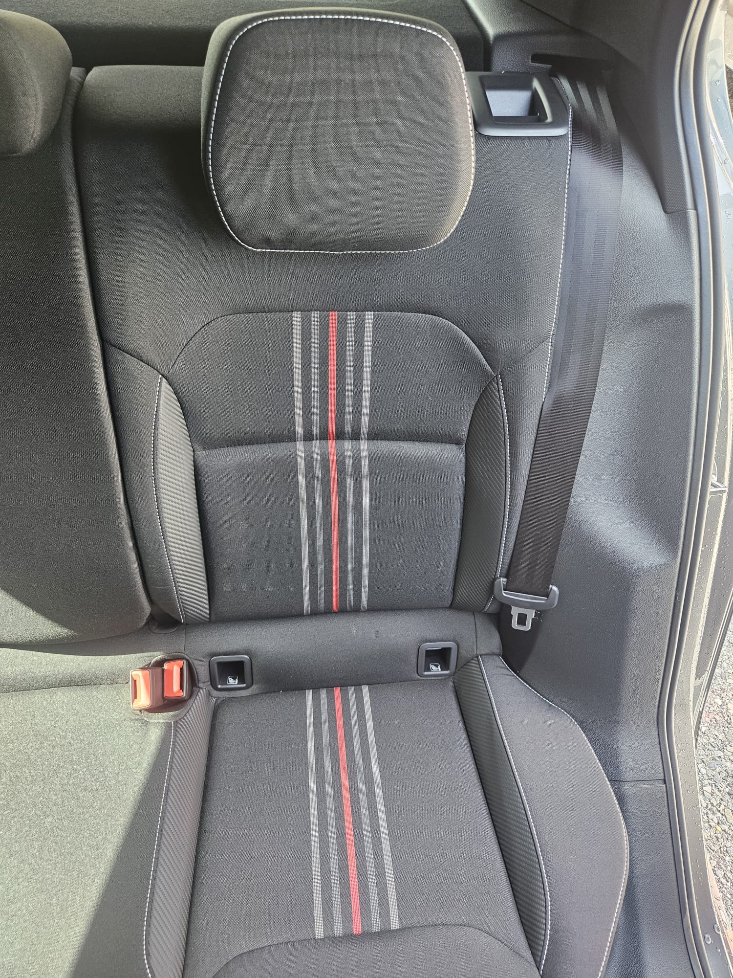 SKODA Fabia 1.0 TSI Monte Carlo DSG-image-8
