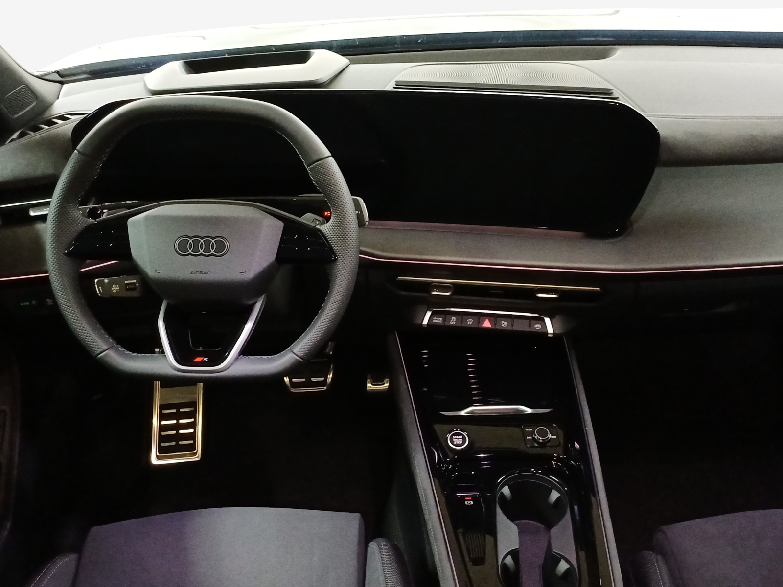 AUDI Q3 Sportback e-hybrid 200 kW S tronig-image-8