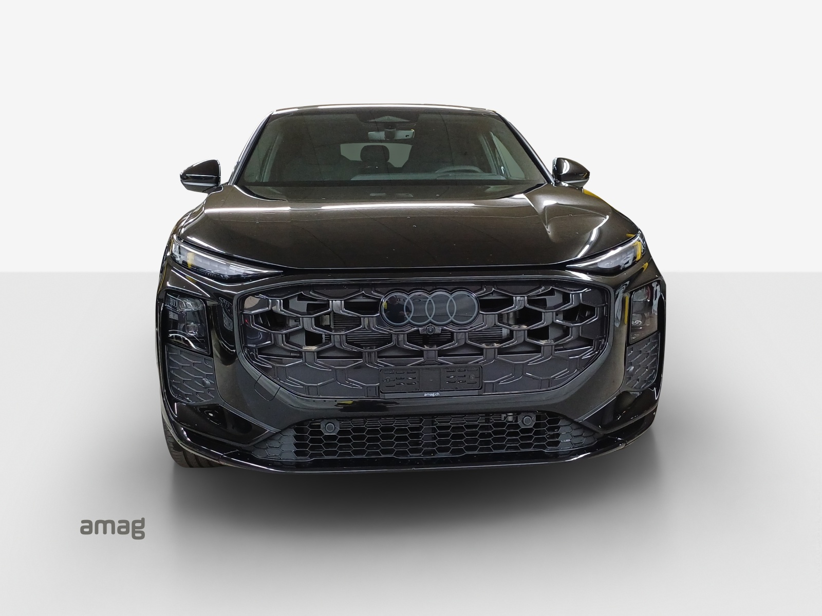 AUDI Q3 Sportback e-hybrid 200 kW S tronig-image-6