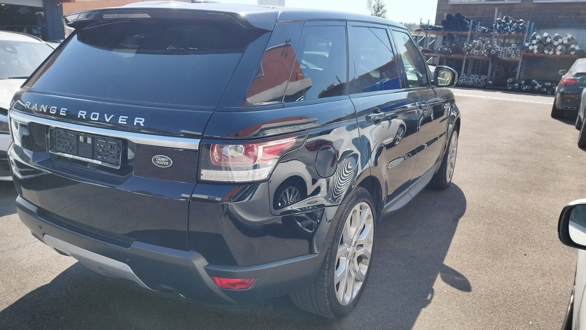 LAND ROVER Range Rover Sport 3.0 SDV6 HSE Automatic-image-5