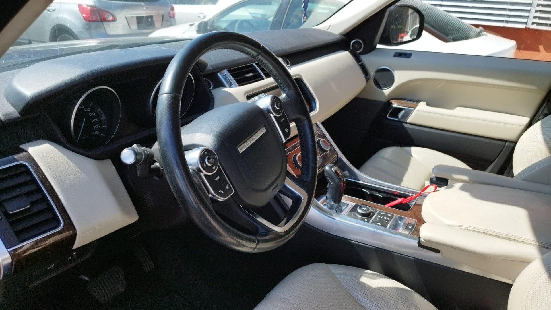 LAND ROVER Range Rover Sport 3.0 SDV6 HSE Automatic-image-10