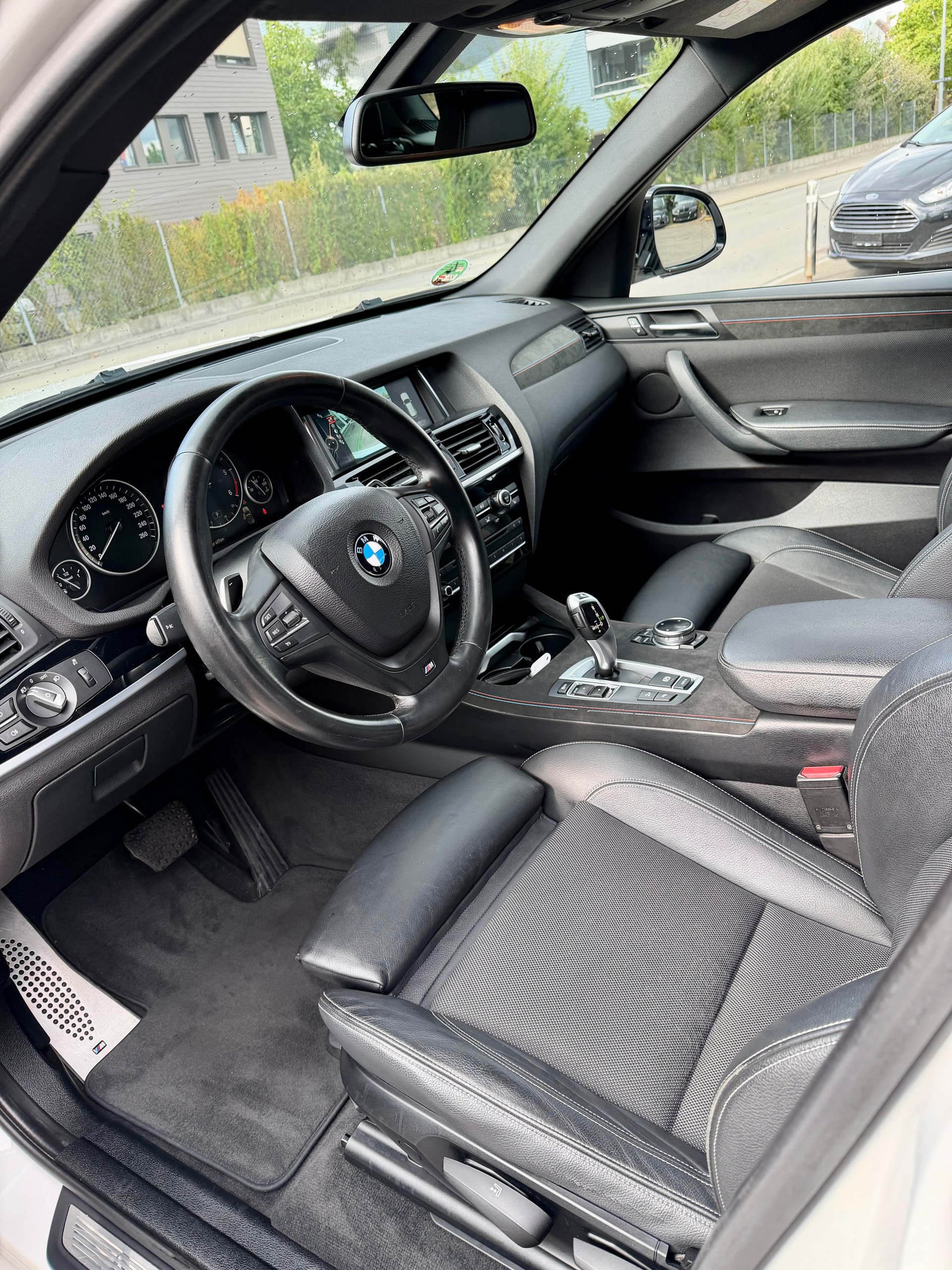 BMW X3-image-6
