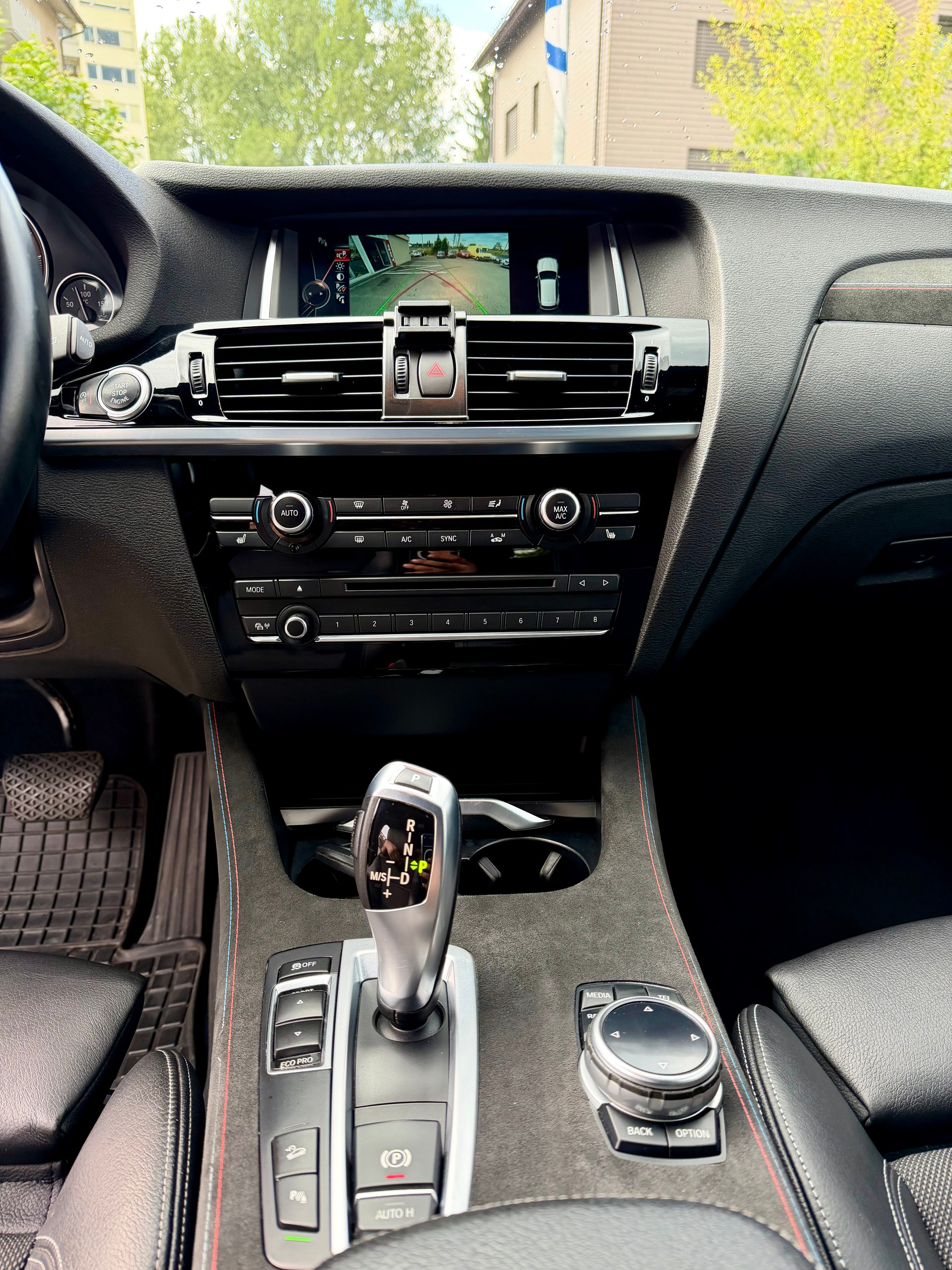 BMW X3-image-8