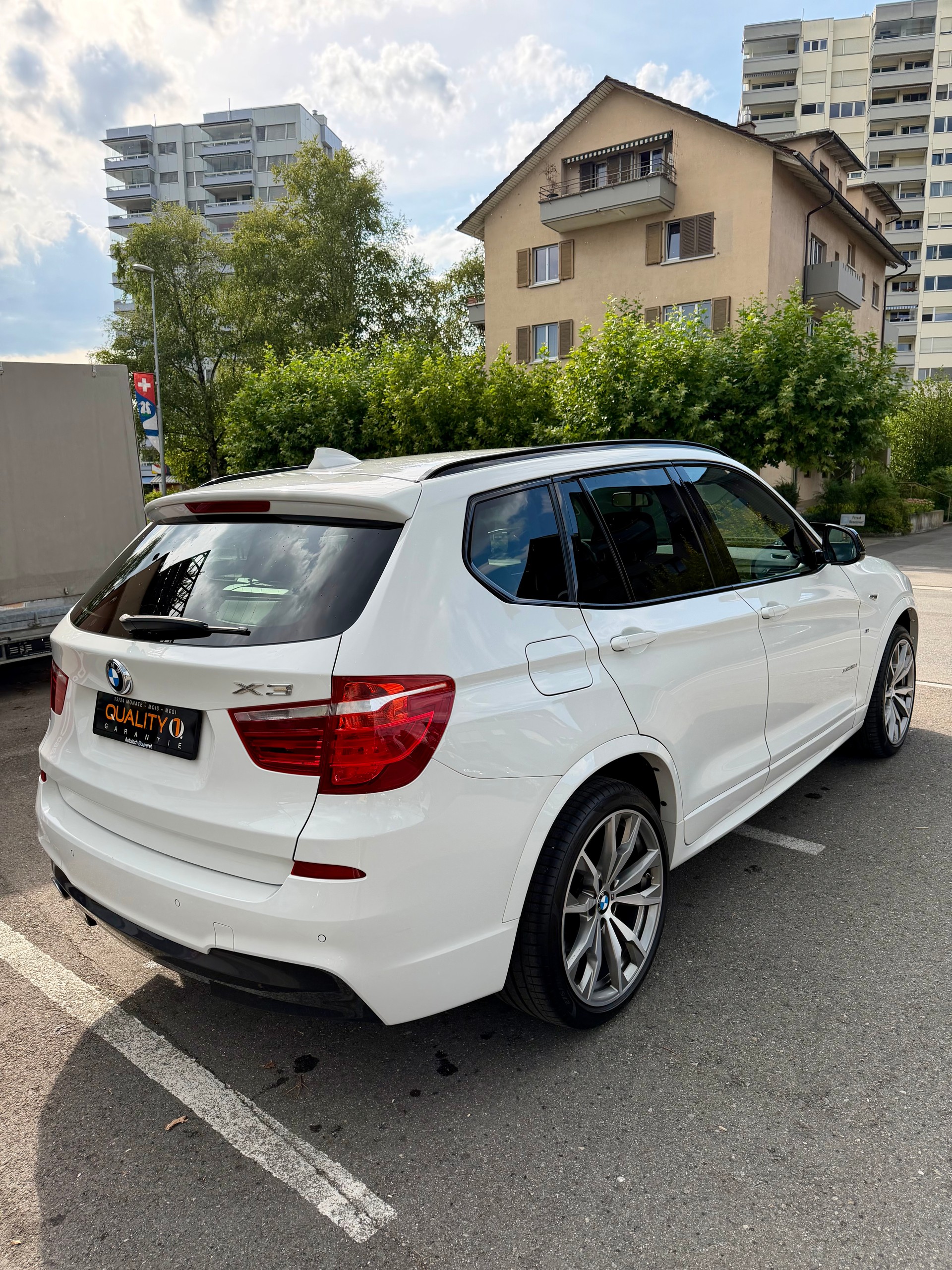 BMW X3-image-2