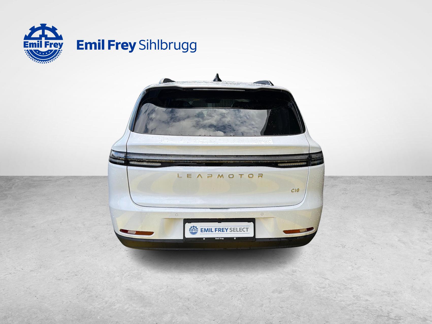 LEAPMOTOR C10 1.5 REEV Design-image-4