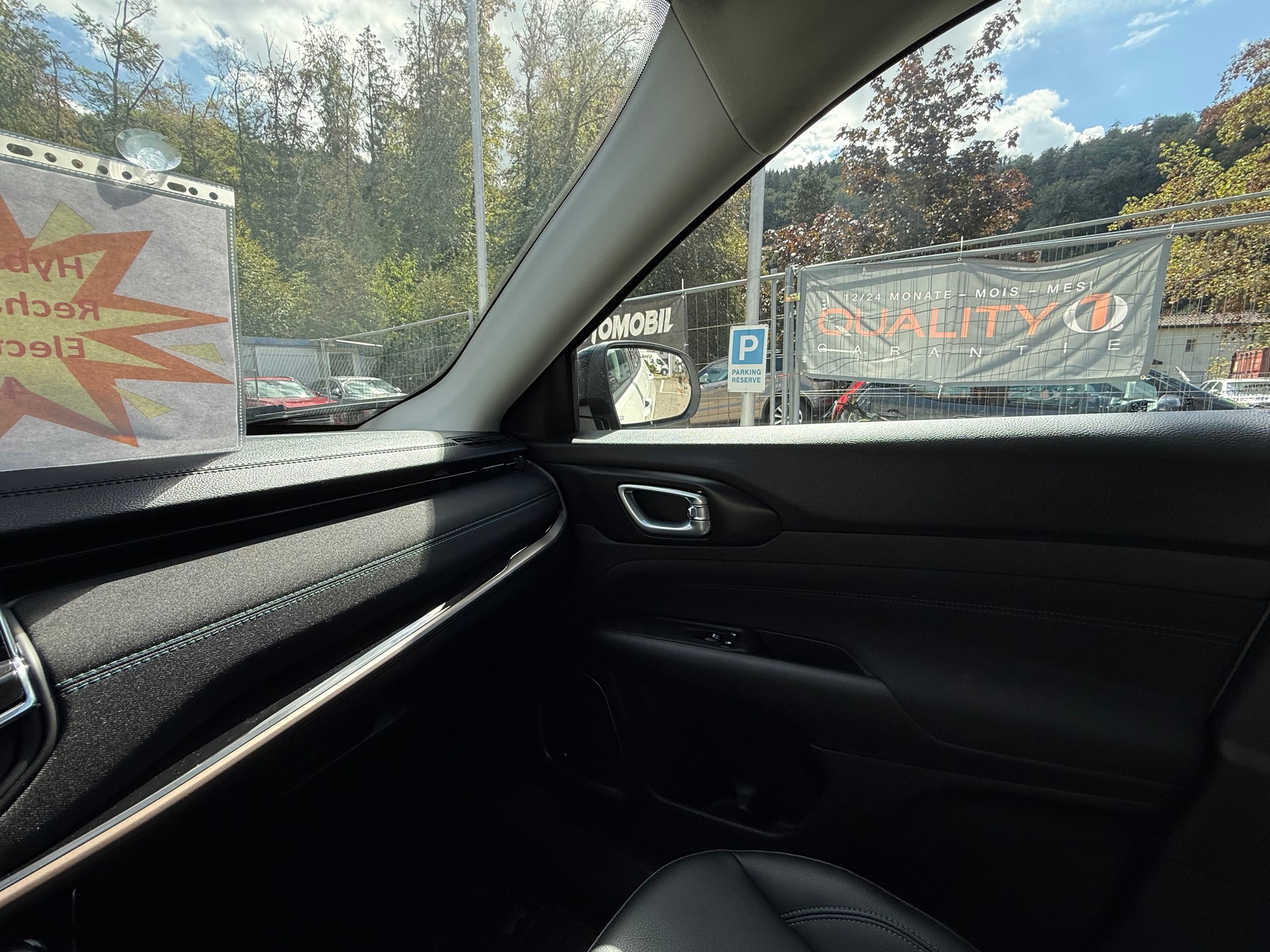 JEEP Compass 1.3 T PHEV Swiss Limited AWD-image-25