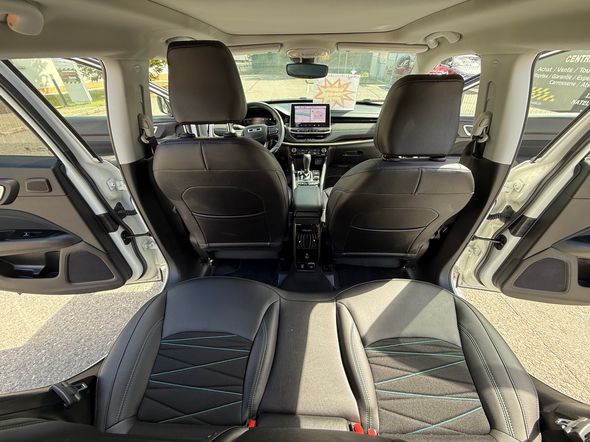 JEEP Compass 1.3 T PHEV Swiss Limited AWD-image-23