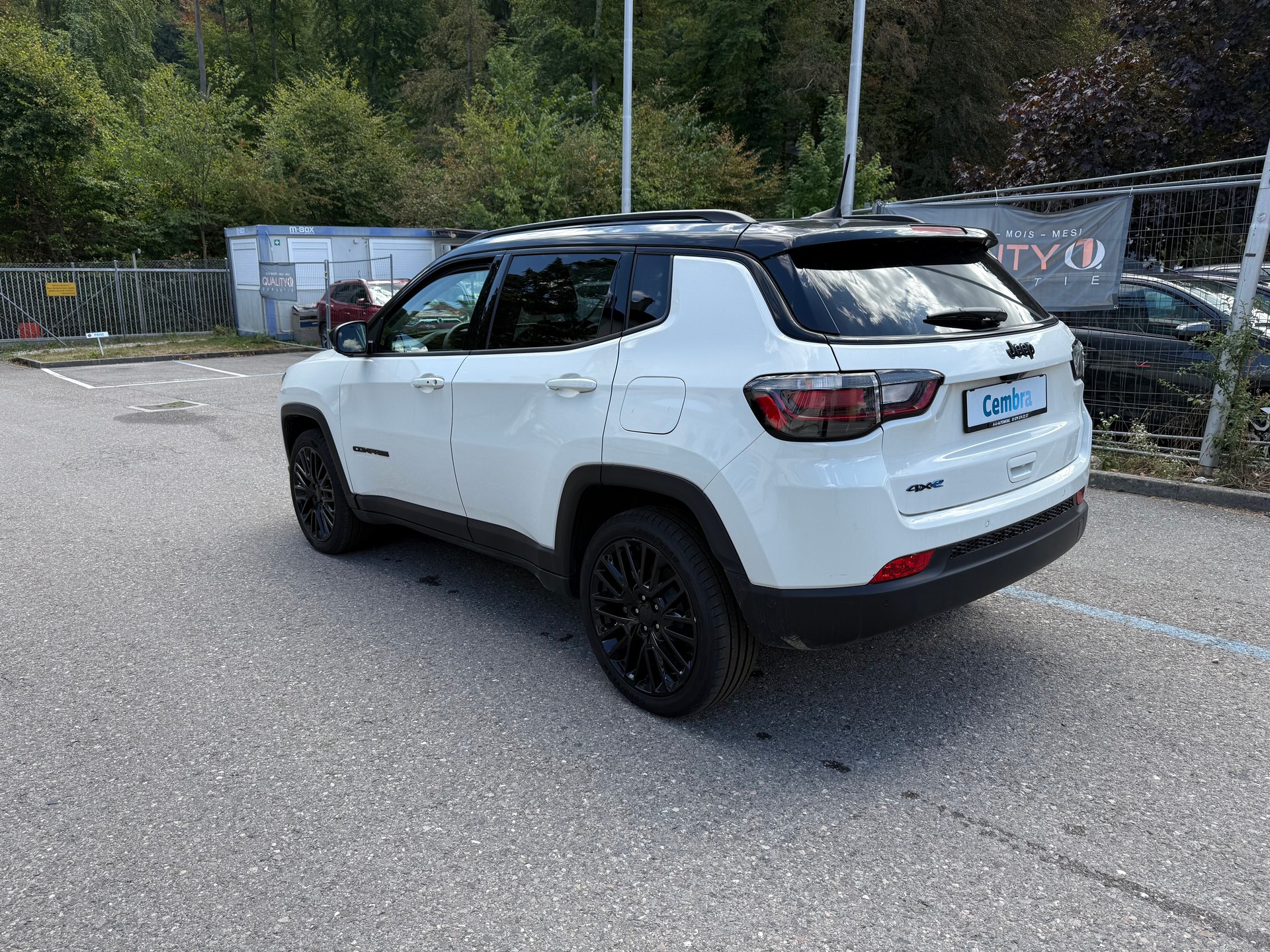 JEEP Compass 1.3 T PHEV Swiss Limited AWD-showroom-element-3