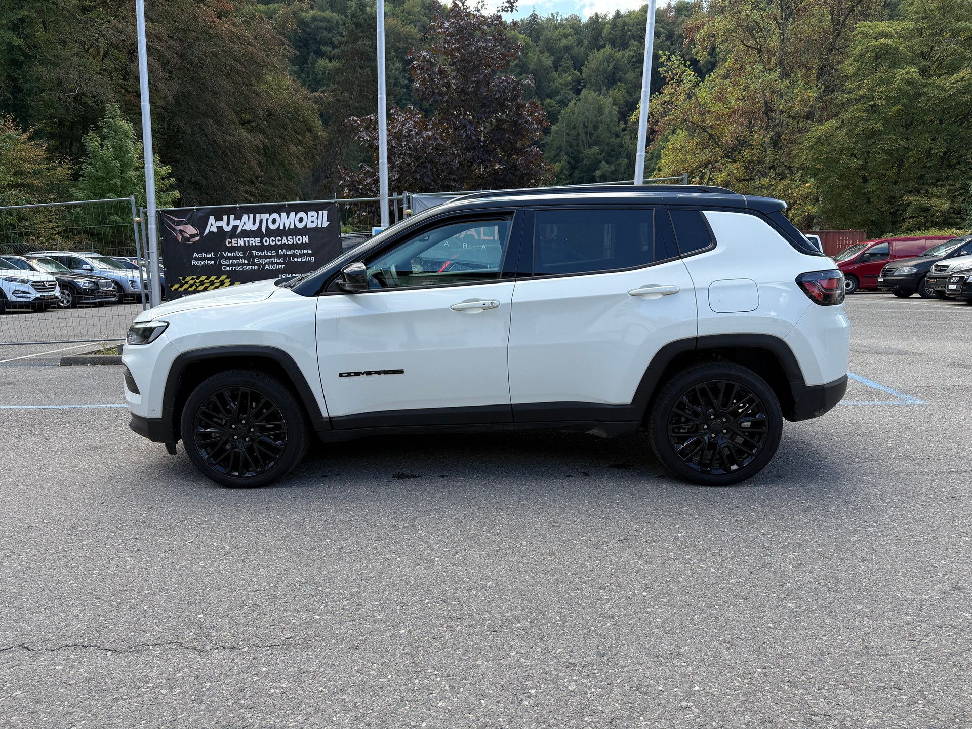 JEEP Compass 1.3 T PHEV Swiss Limited AWD-showroom-element-1