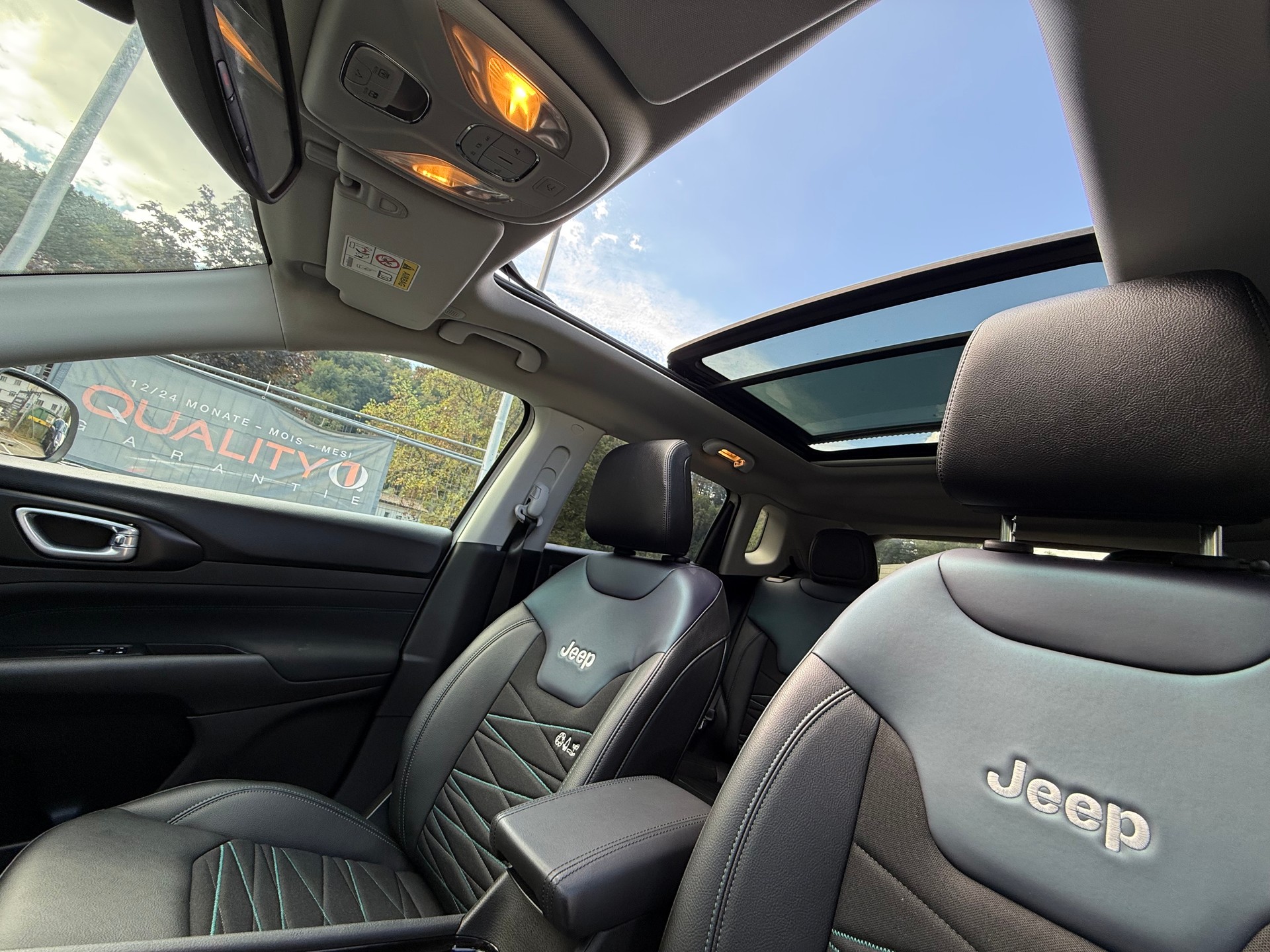 JEEP Compass 1.3 T PHEV Swiss Limited AWD-image-27