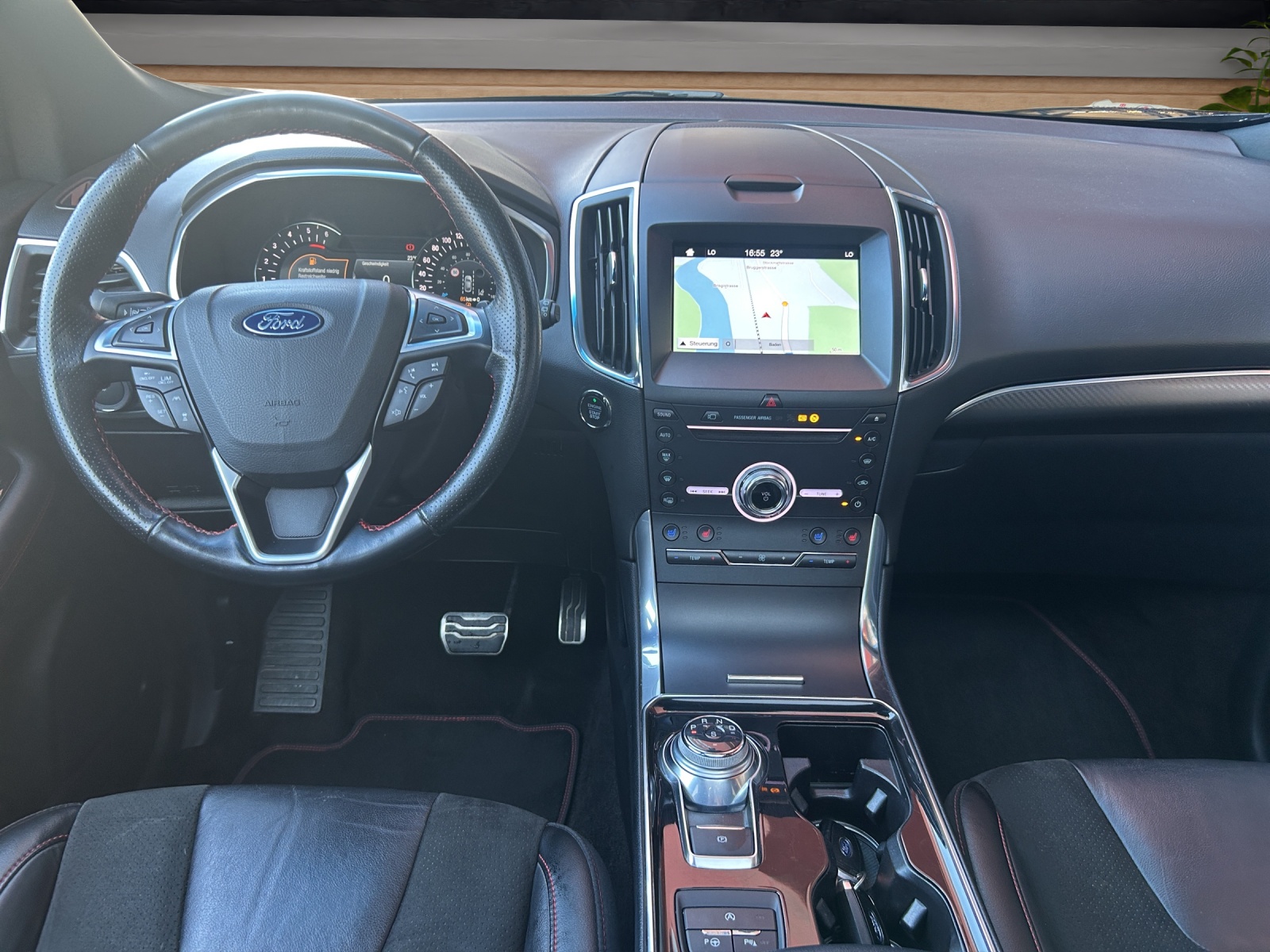 FORD Edge 2.0 EcoBlue 238 ST-Line-image-5