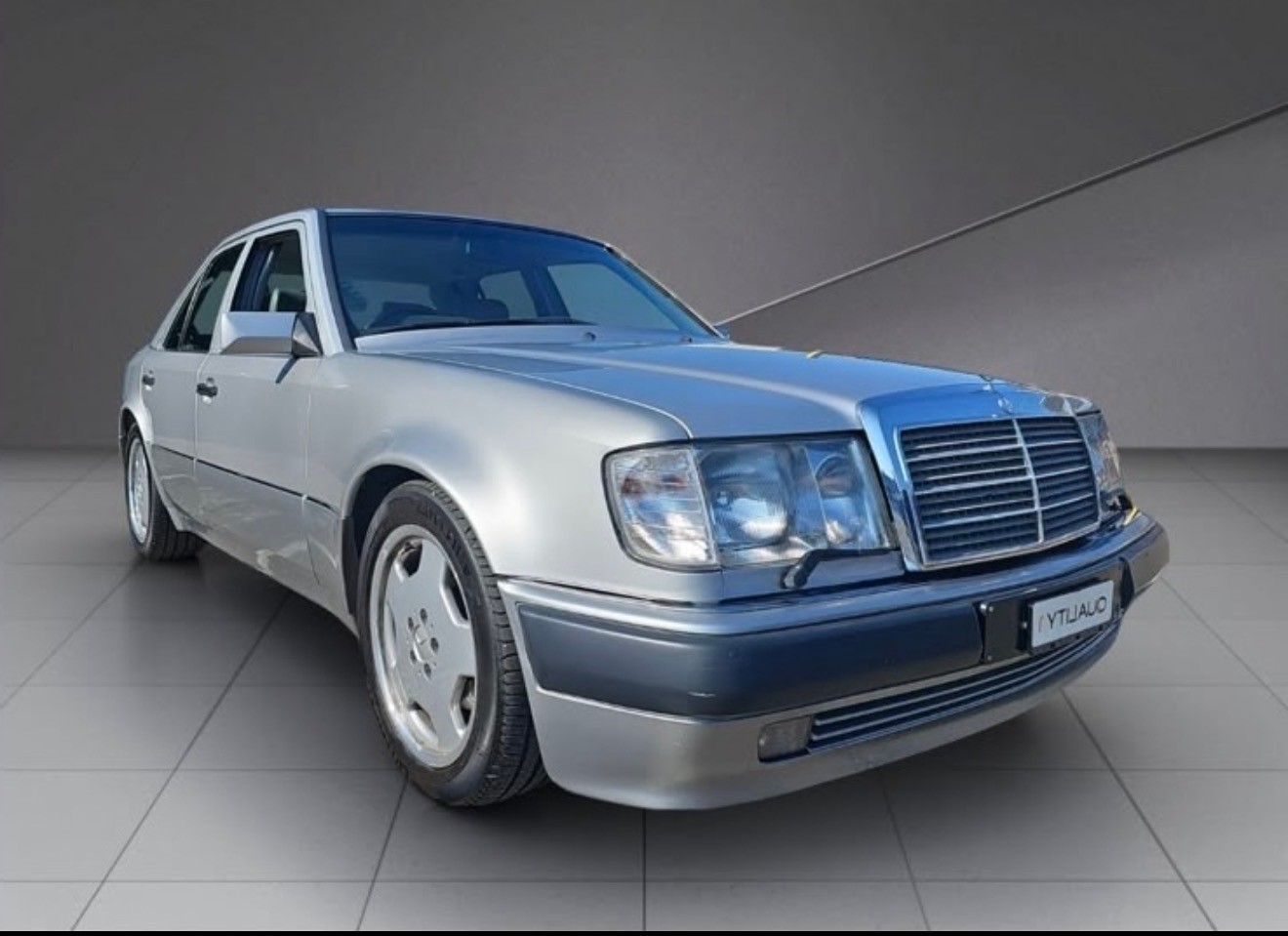 MERCEDES-BENZ 500 E Automatic-image-0