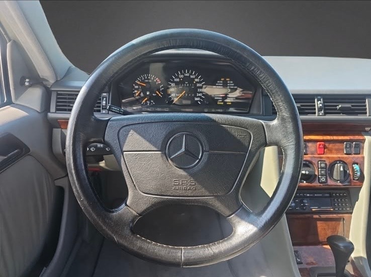 MERCEDES-BENZ 500 E Automatic-image-7
