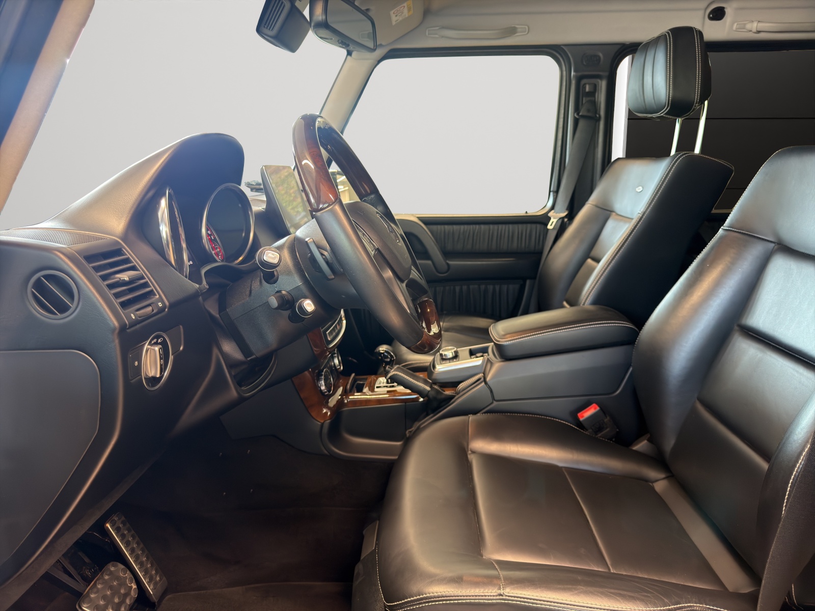 Image MERCEDES-BENZ G-500 G 500 designo manufaktur