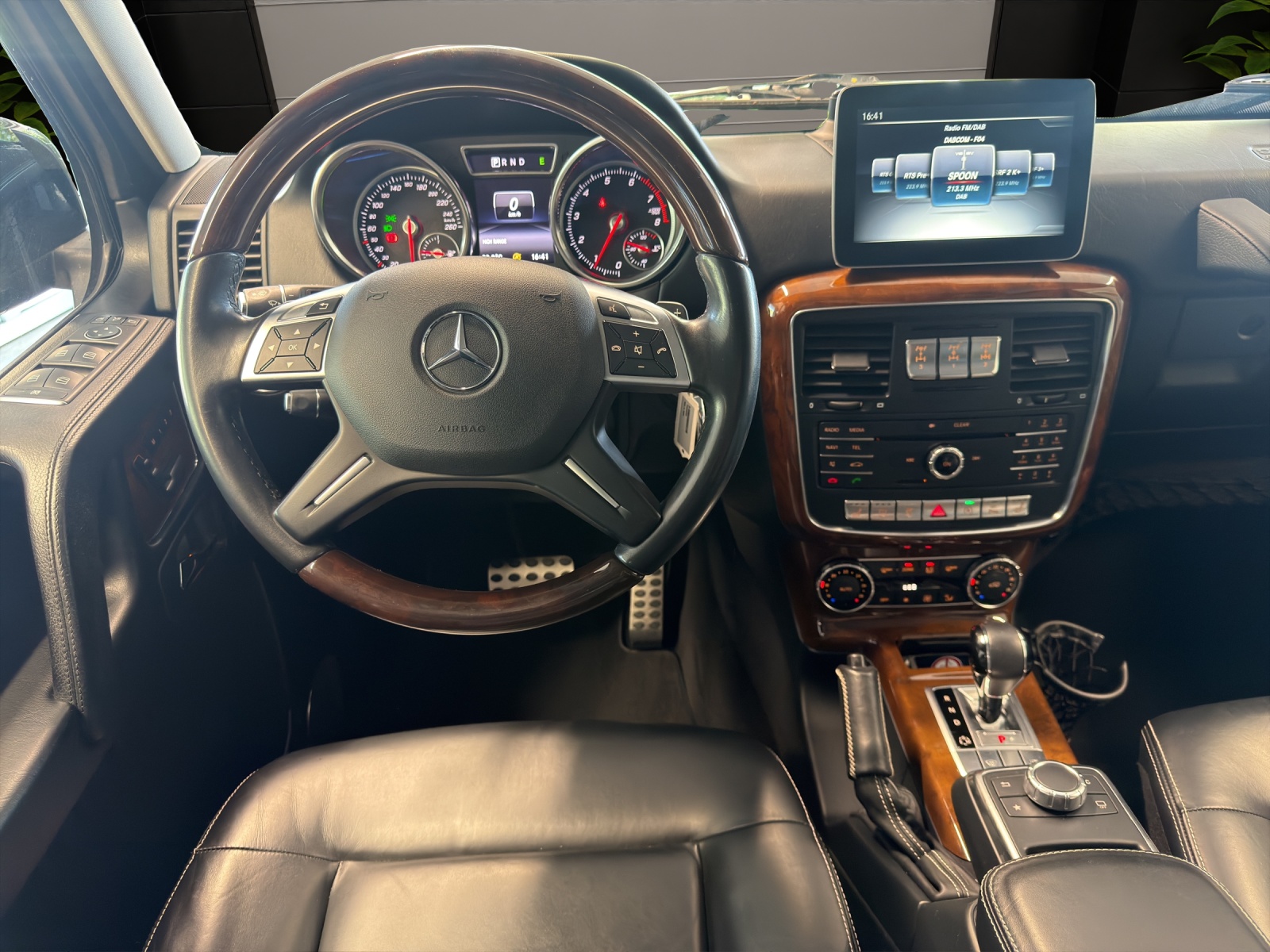 Image MERCEDES-BENZ G-500 G 500 designo manufaktur