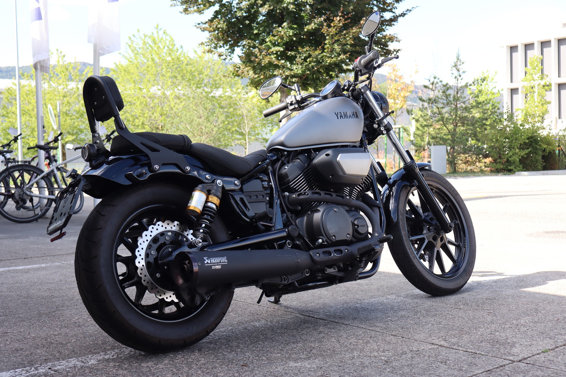 YAMAHA XV 950 R ABS-showroom-element-2