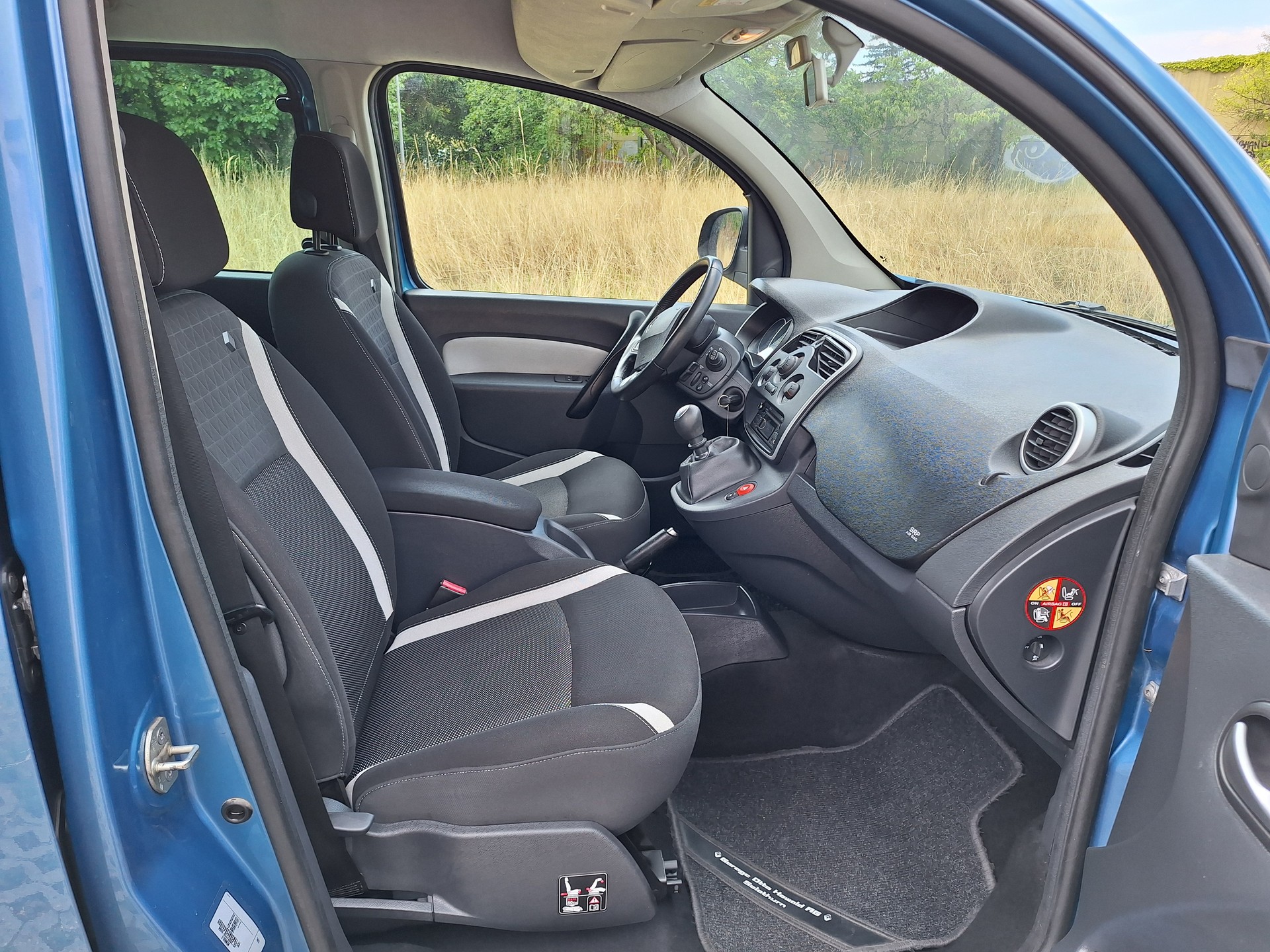 RENAULT Kangoo 1.2 16V Turbo Authentique-image-7