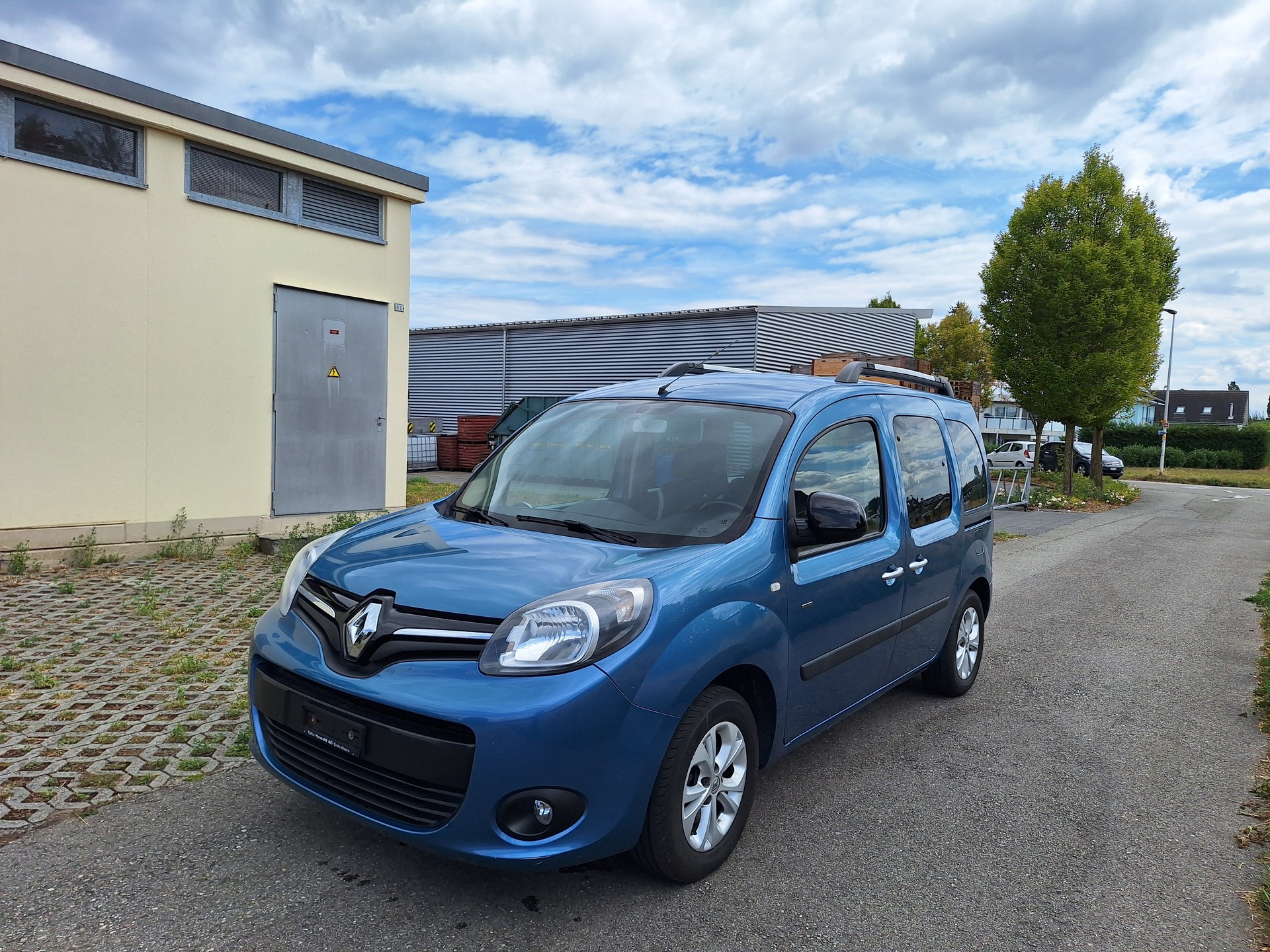 RENAULT Kangoo 1.2 16V Turbo Authentique-image-1