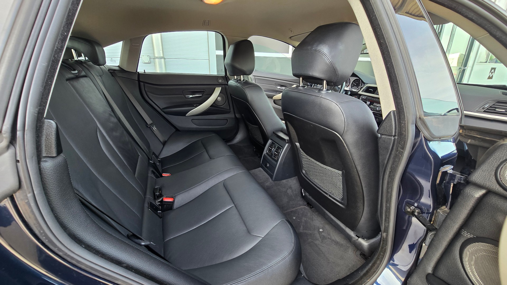 BMW 420d Gran Coupé xDrive Steptronic-image-11