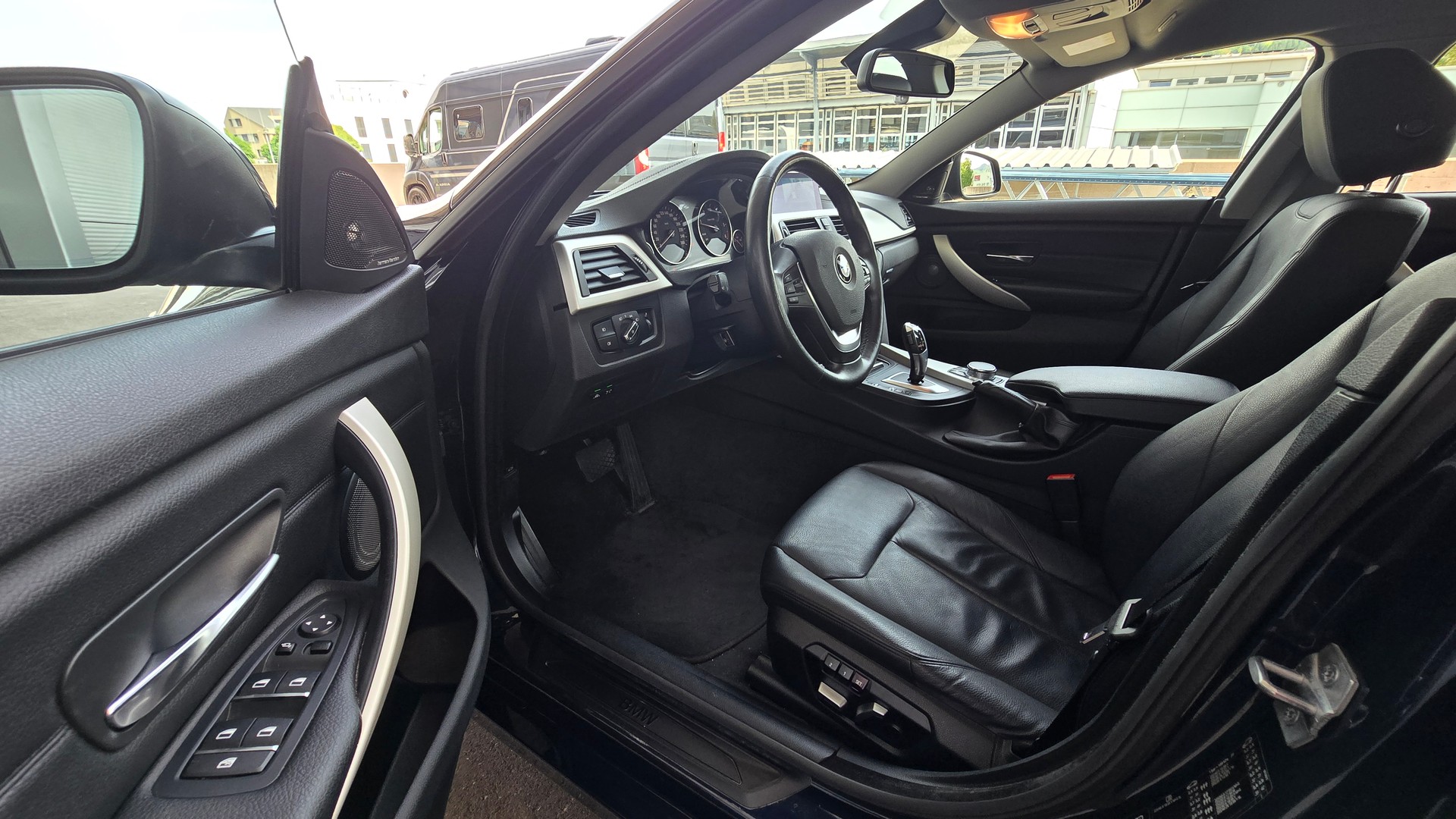 BMW 420d Gran Coupé xDrive Steptronic-image-8