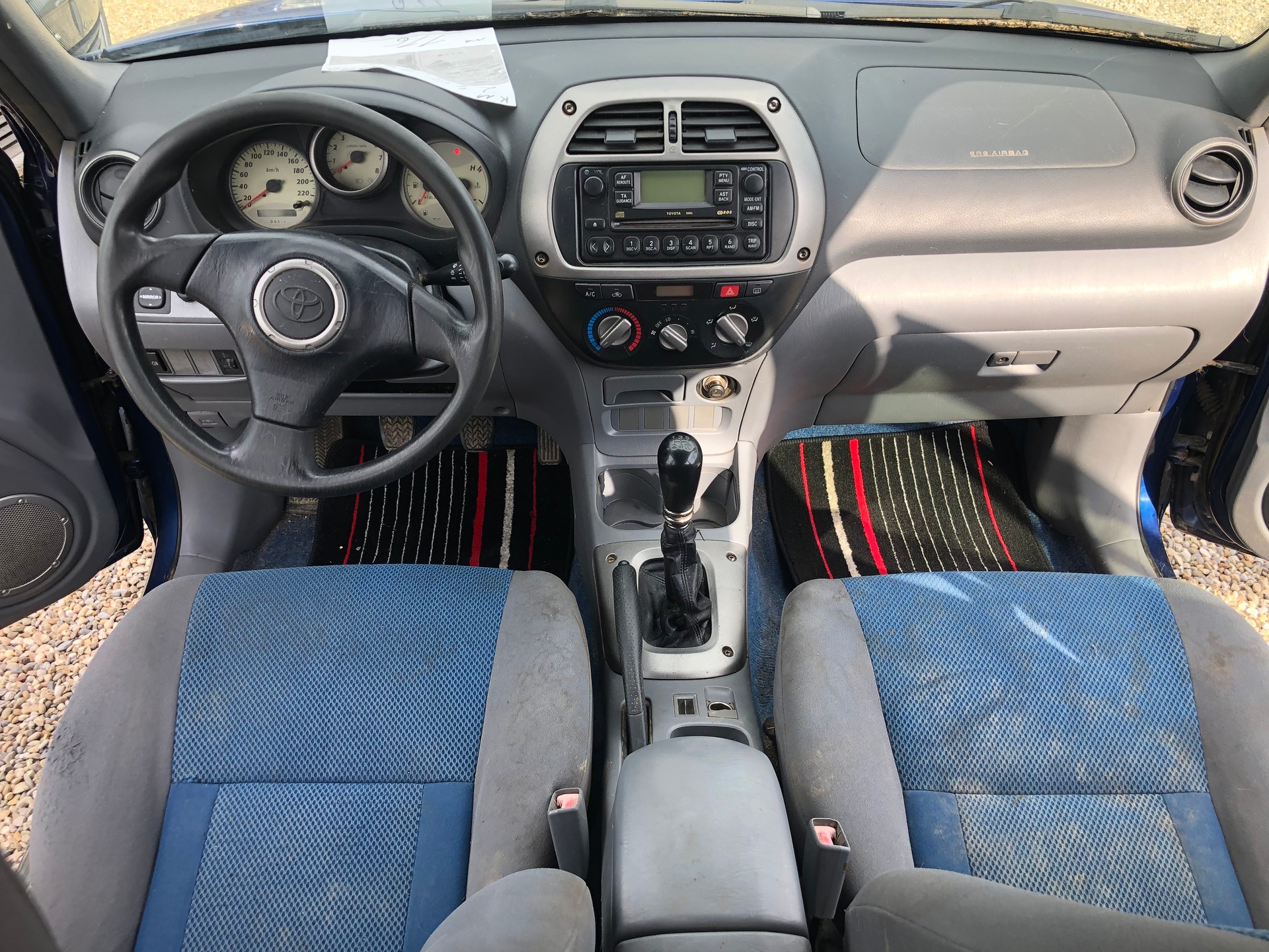 TOYOTA RAV-4 2.0 16V Linea Terra-image-11