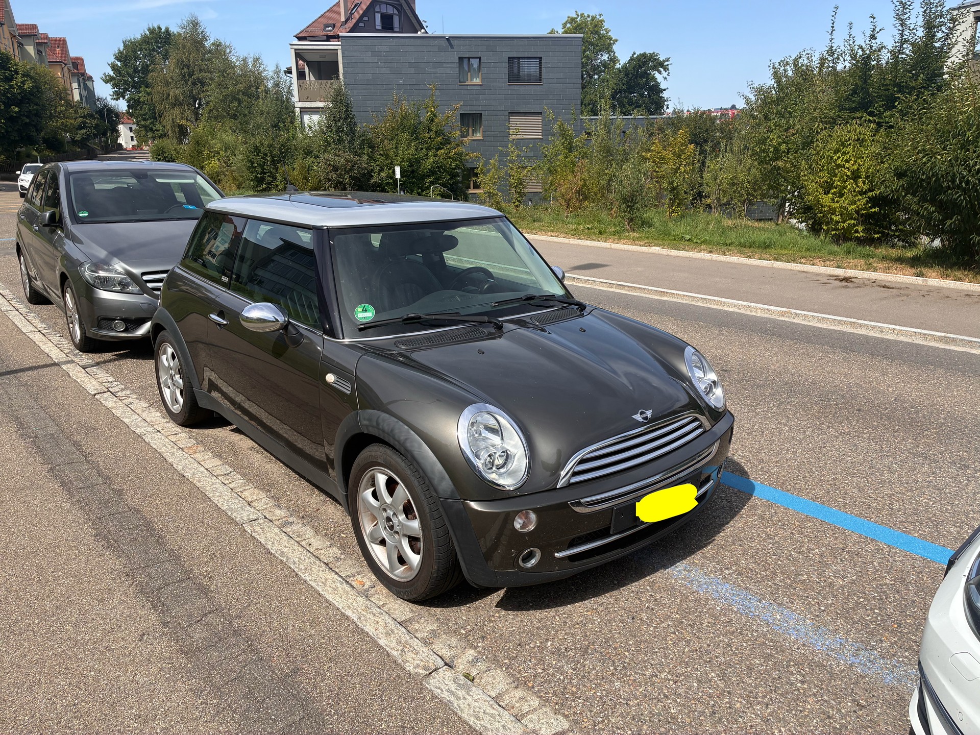 MINI 1.6i Cooper-image-0