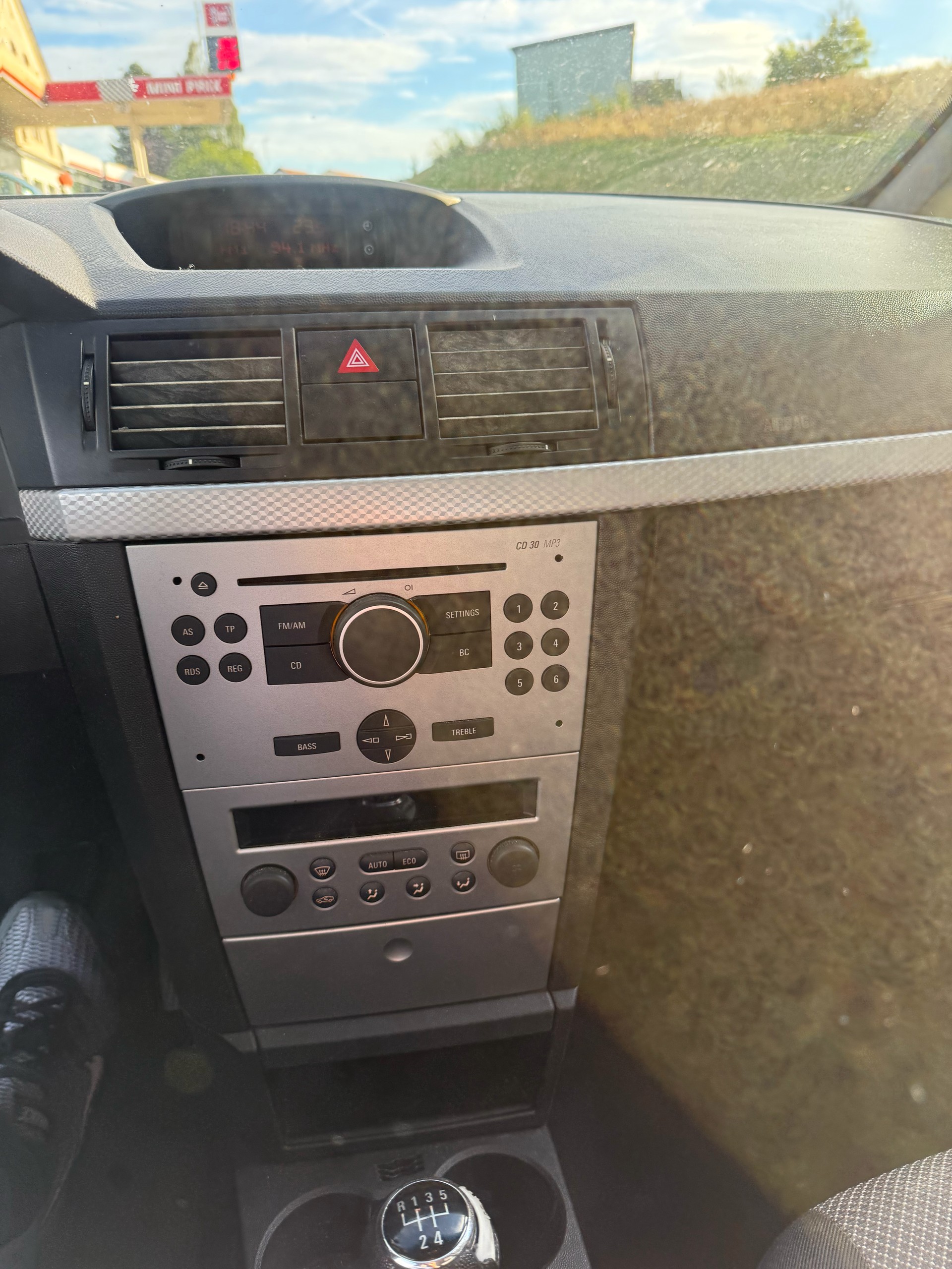 OPEL Meriva 1.6i-16 TP (Essentia)-image-5