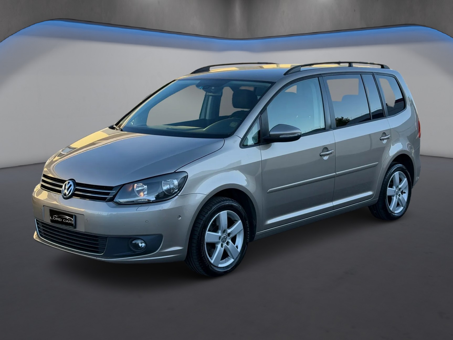 VW Touran 2.0 TDI Comfortline-image-0