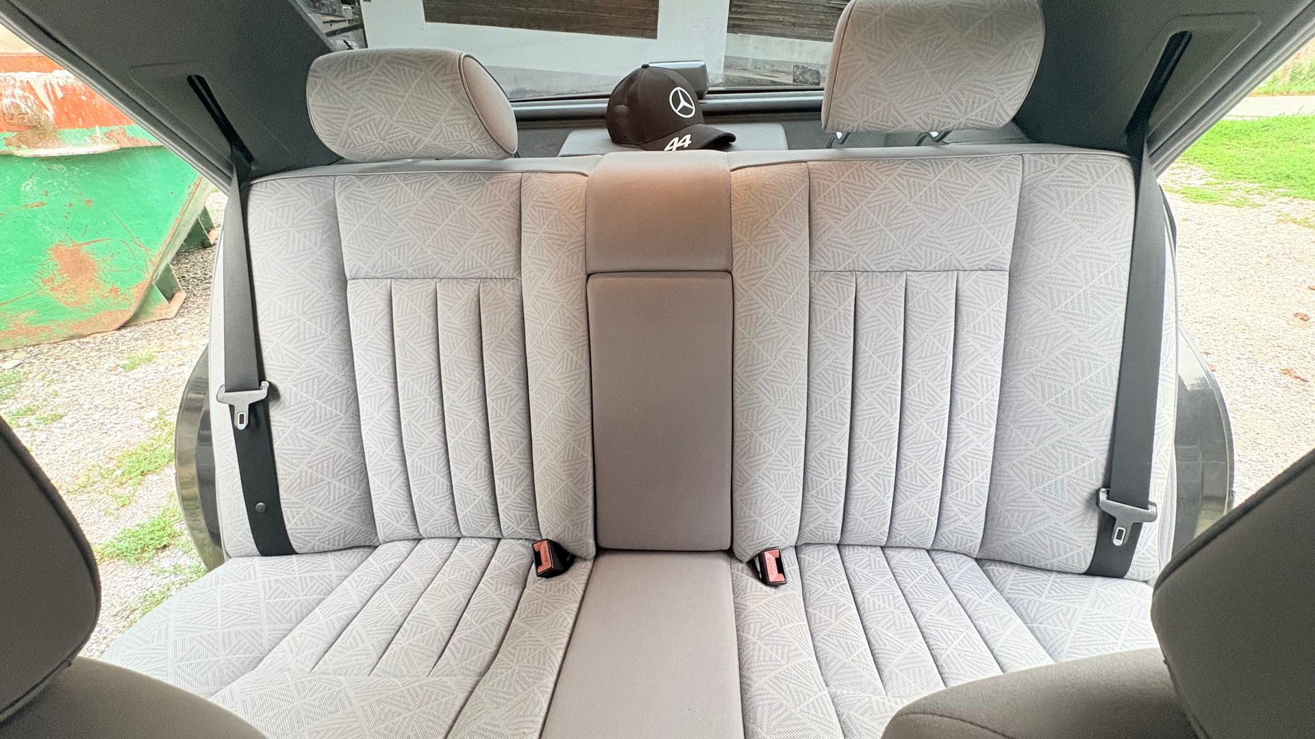 MERCEDES-BENZ E 220 ABS AiB-image-3