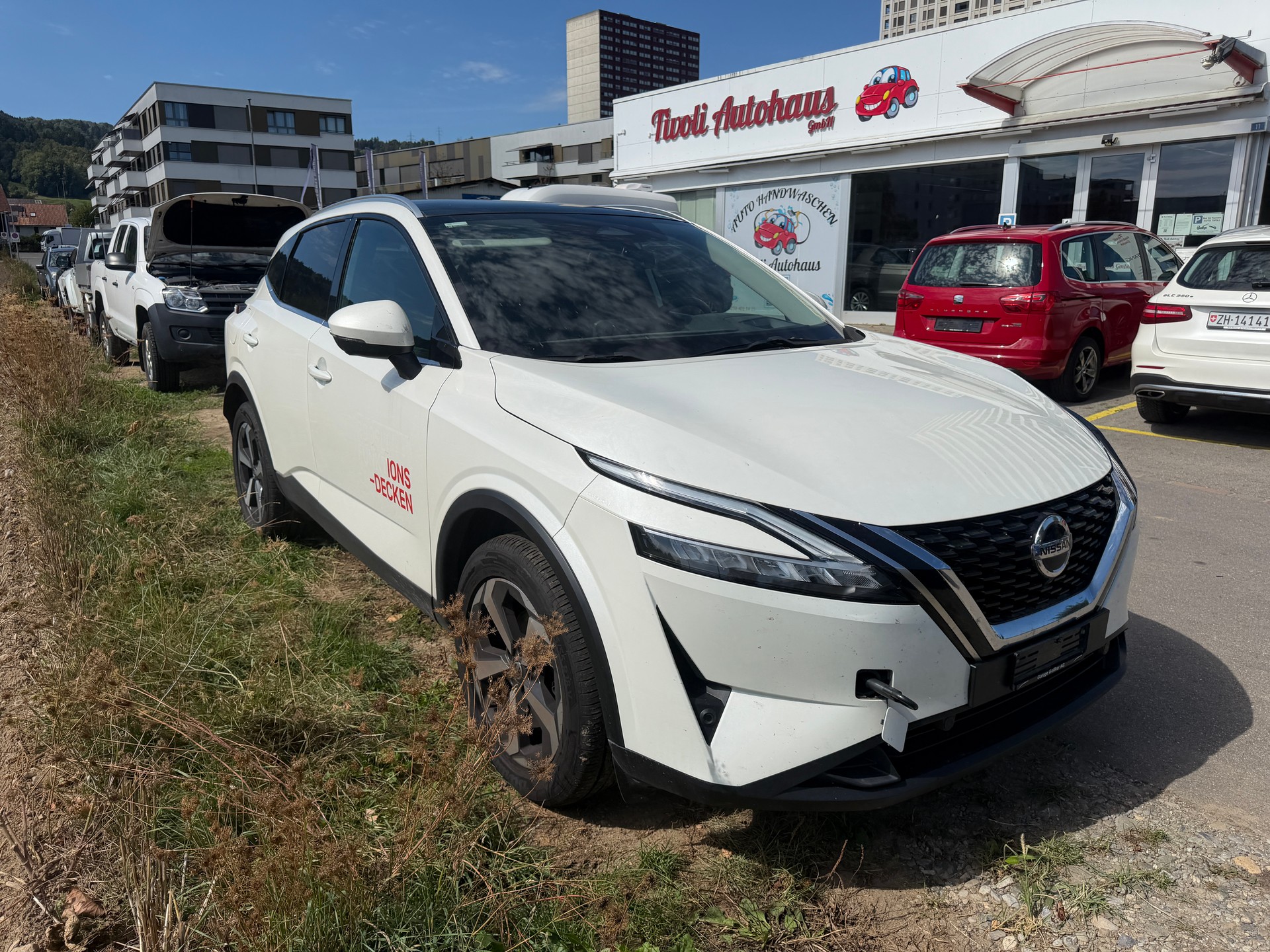 NISSAN Qashqai 1.3 DIG-T MHEV Tekna+ Xtronic-showroom-element-1