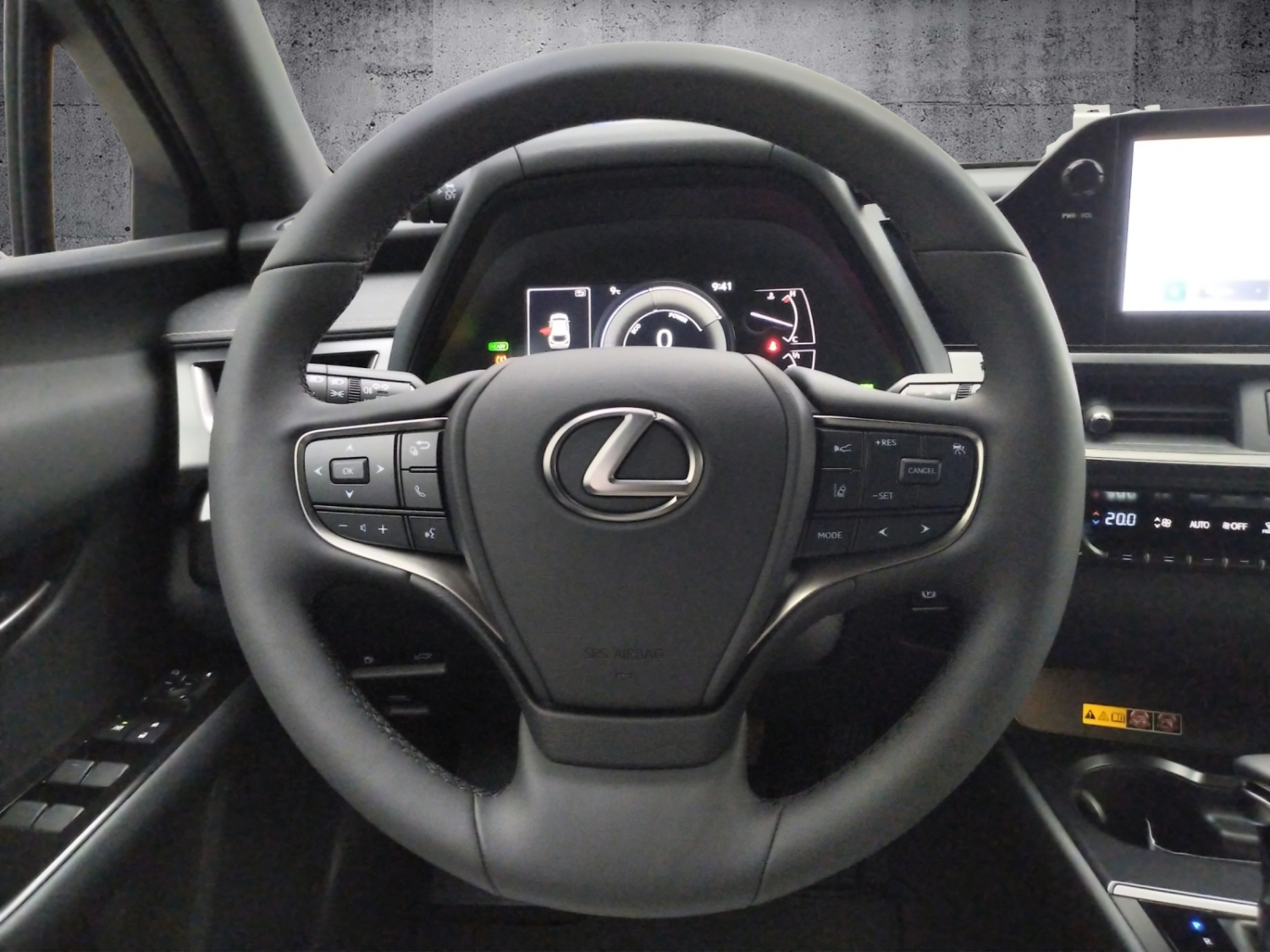 LEXUS UX 250h F-Line-image-8