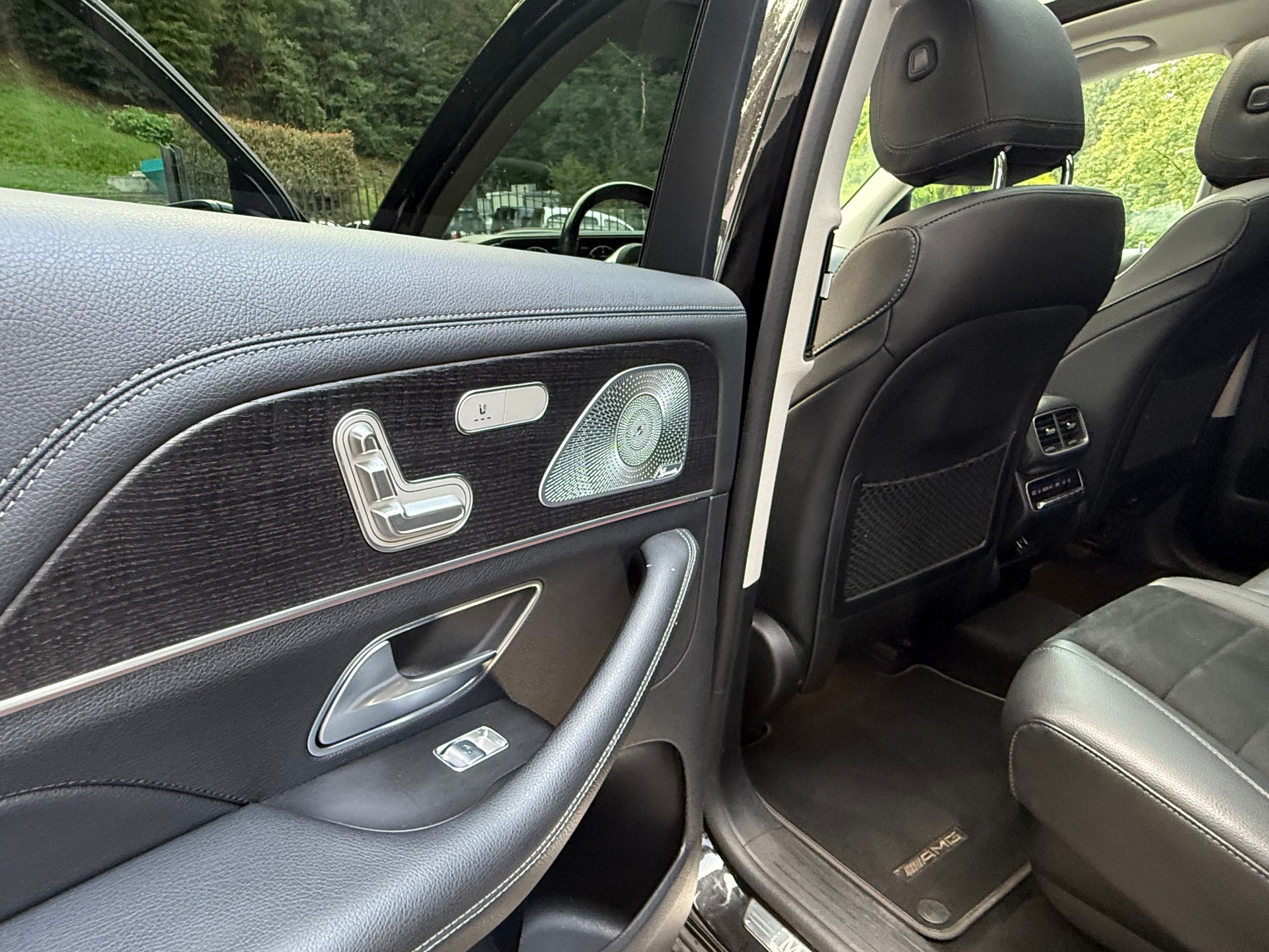 MERCEDES-BENZ GLE 350 d 4Matic AMG Line 9G-Tronic-image-12